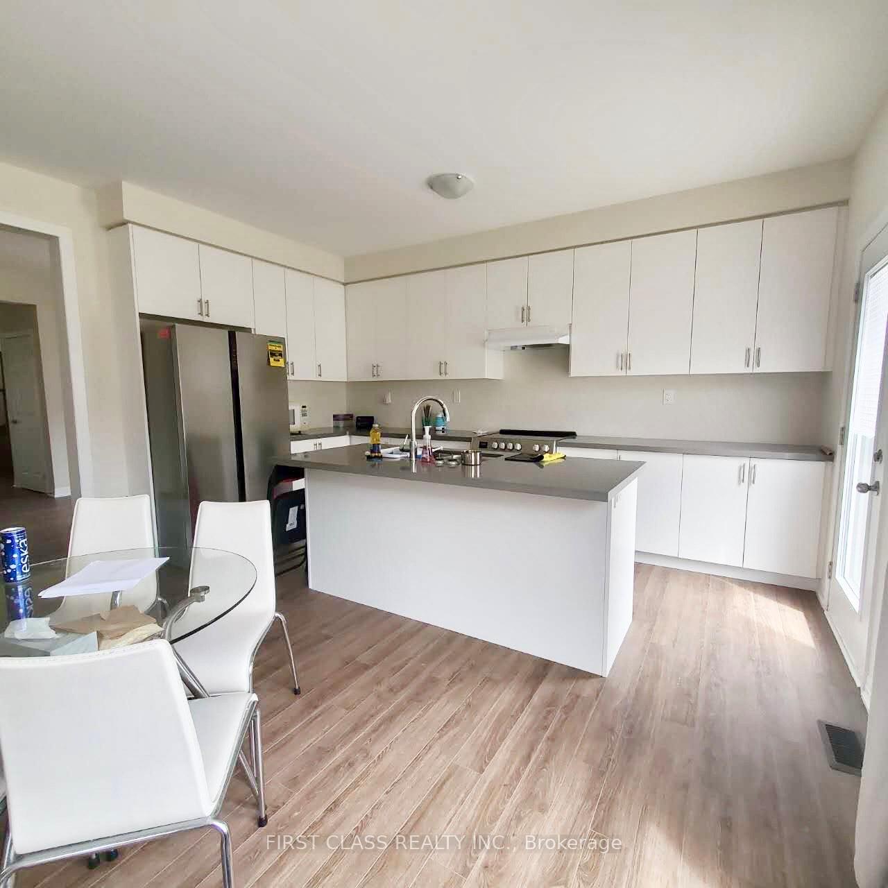 Photo 3 of 151 Danny Wheeler Boulevard, Georgina, Keswick North — HOMEH