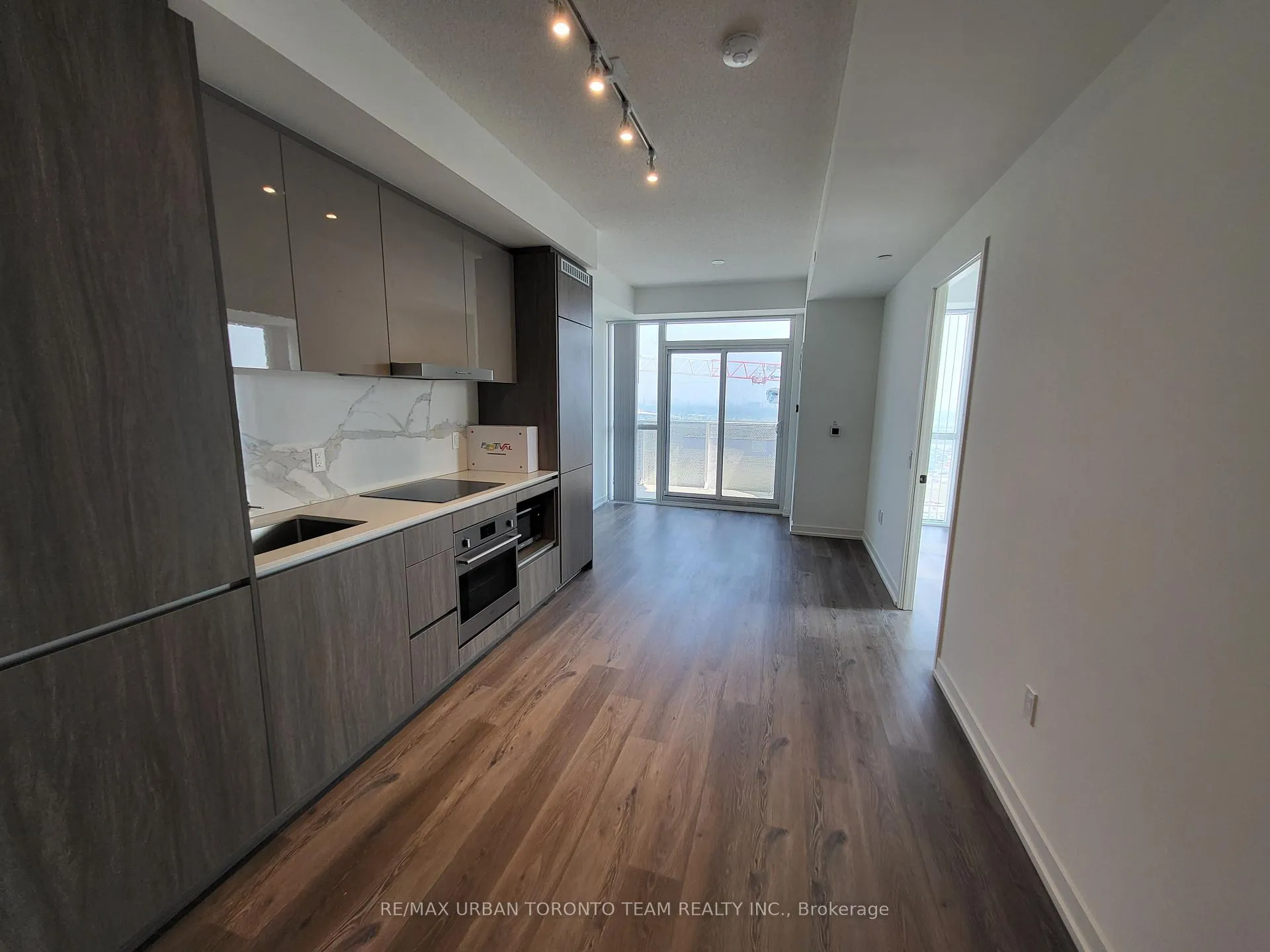 Front of Unit 1612, 28 Interchange Way