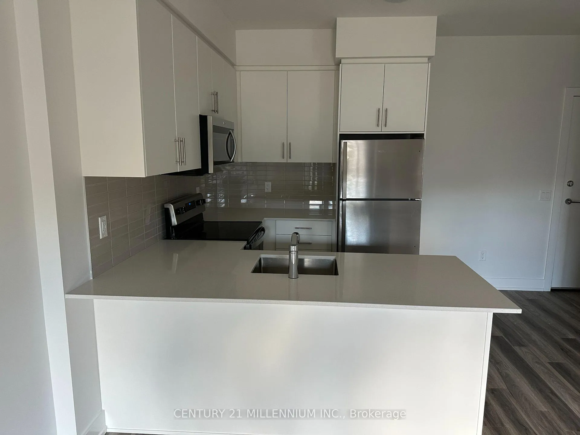 Photo 3 of Unit 214, 1100 Lackner Place, Kitchener — HOMEH