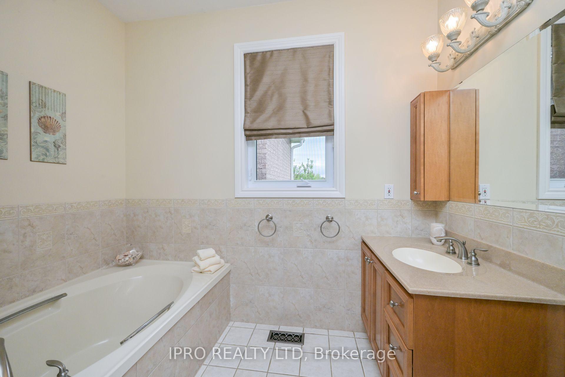 Photo 18 of 23 Giles Road, Caledon, Caledon Village — HOMEH
