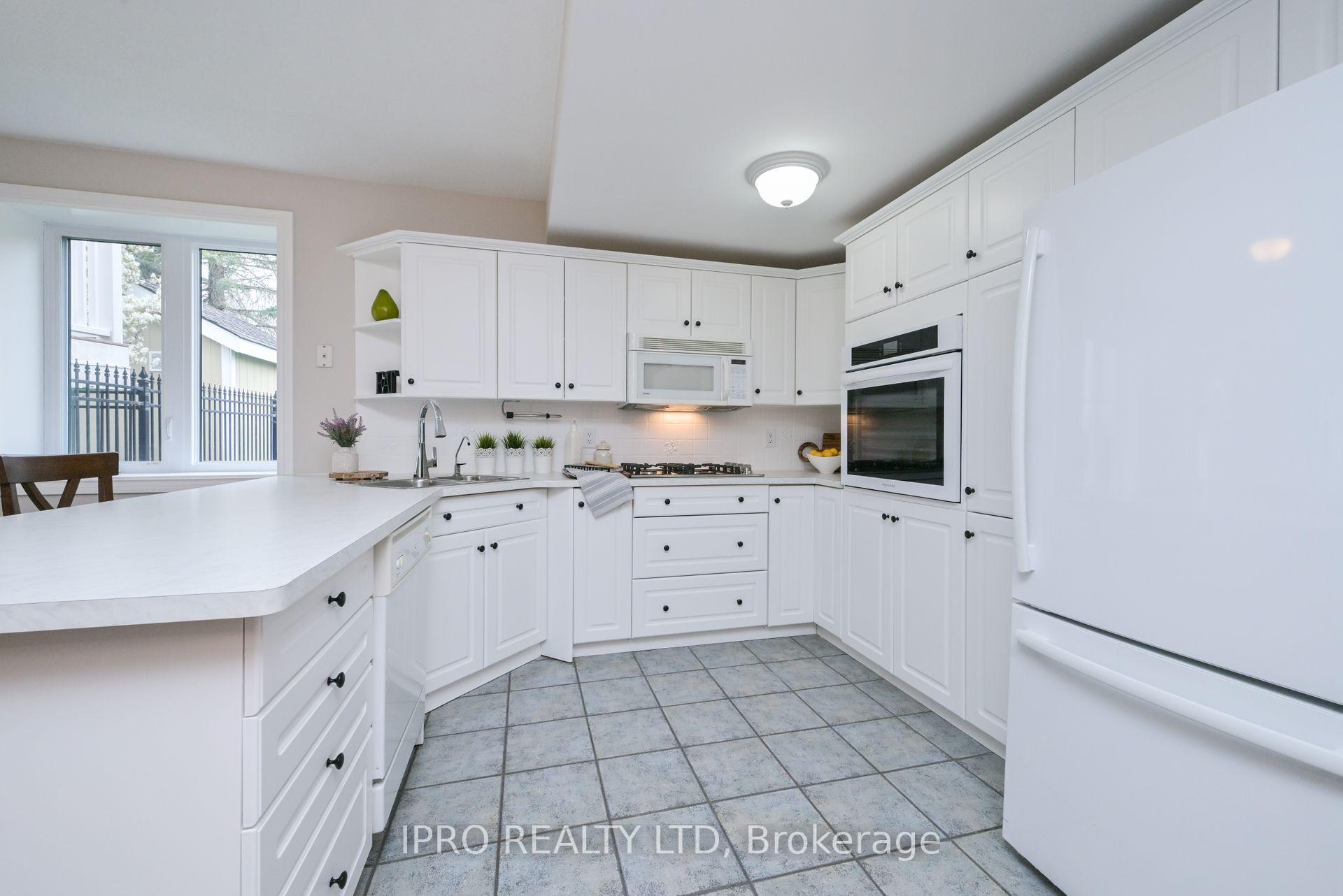 Photo 16 of 23 Giles Road, Caledon, Caledon Village — HOMEH