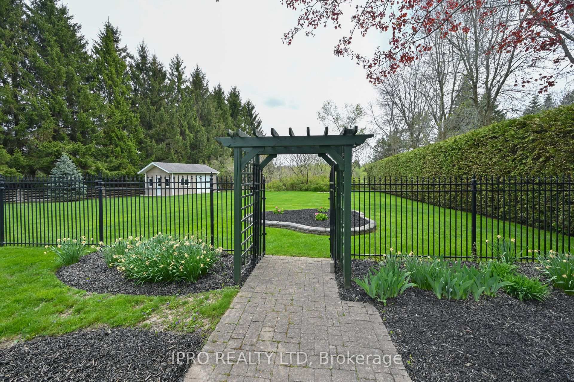 Photo 28 of 23 Giles Road, Caledon, Caledon Village — HOMEH