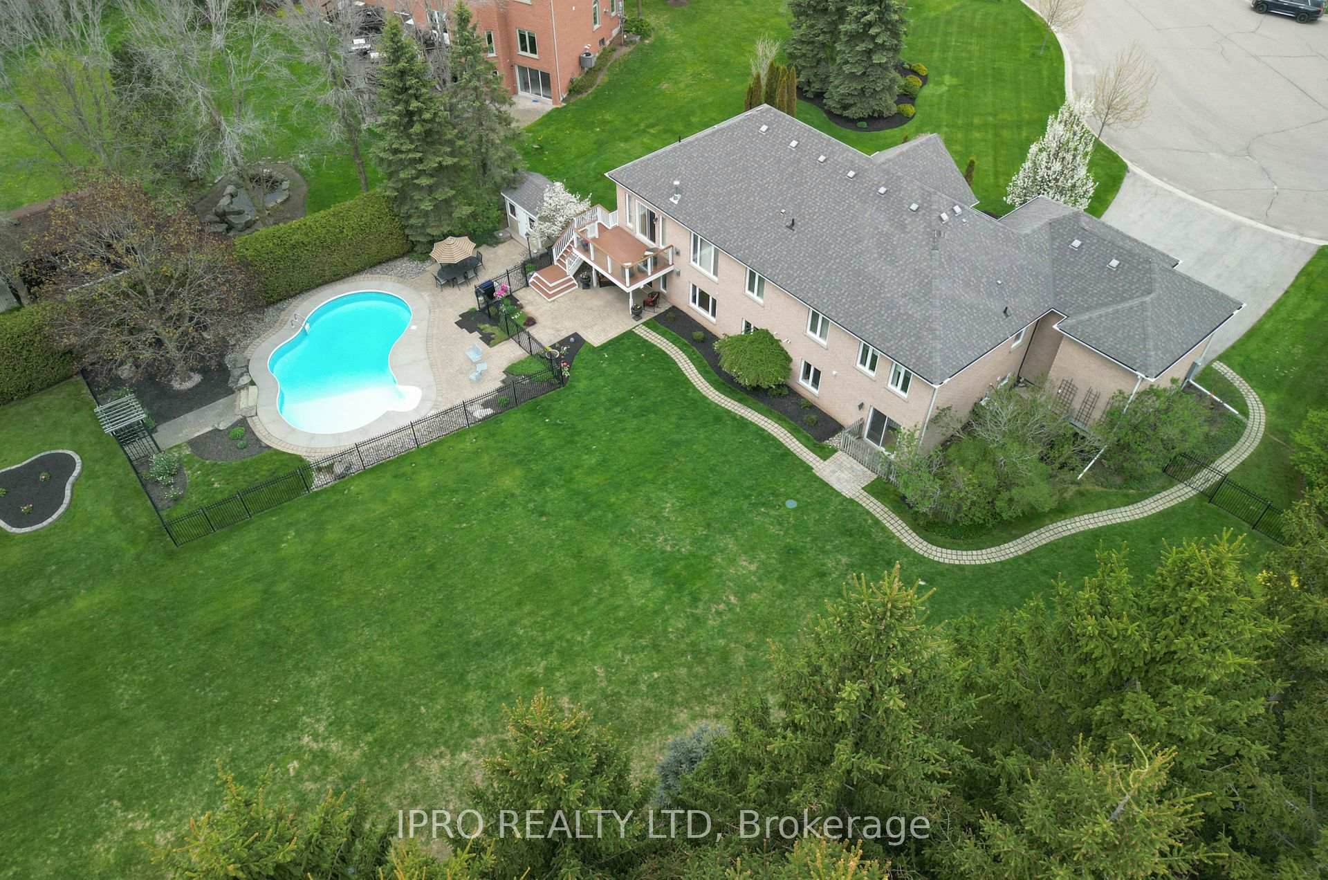 Photo 43 of 23 Giles Road, Caledon, Caledon Village — HOMEH
