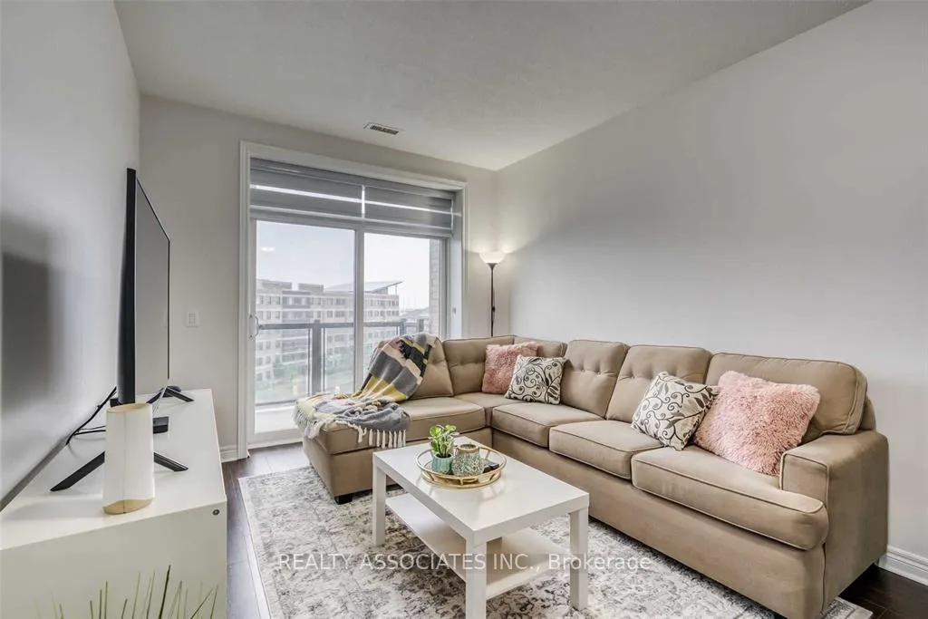 Photo 10 of Unit 628, 7325 Markham Road N, Markham, Cedarwood — HOMEH