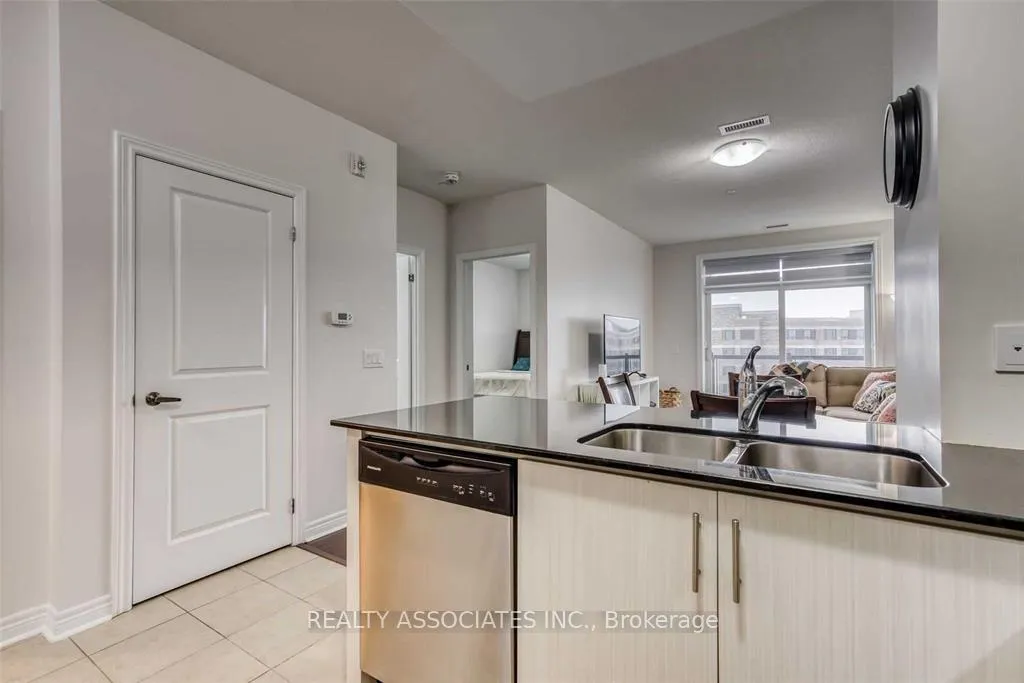 Photo 12 of Unit 628, 7325 Markham Road N, Markham, Cedarwood — HOMEH