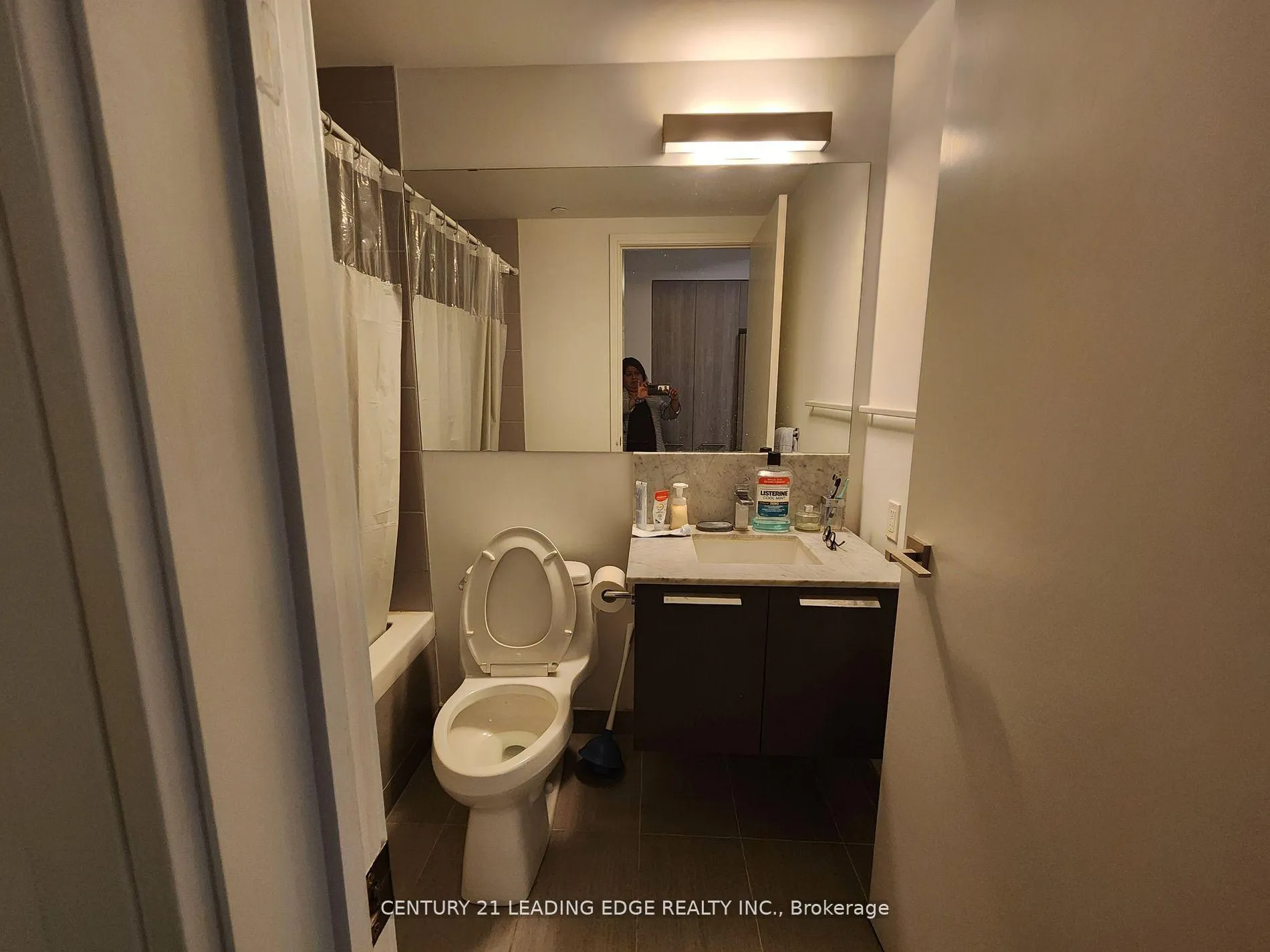 Photo 8 of Unit 311, 28 Wellesley Street E, Toronto, Church-Yonge Corridor — HOMEH