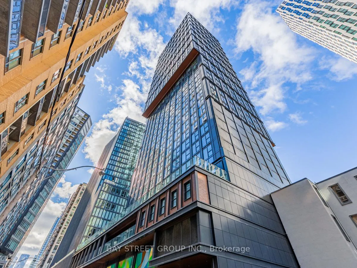 Front of Unit 1109, 82 Dalhousie Street