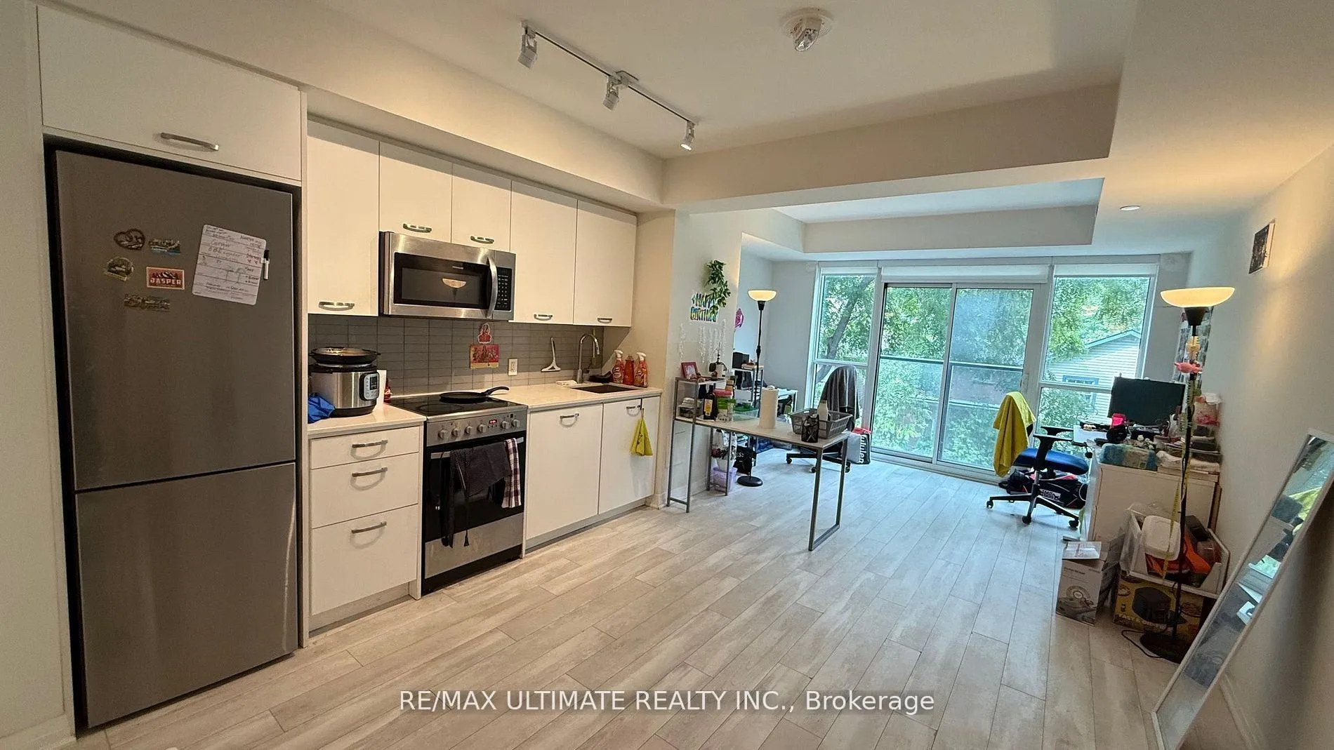 Photo 11 of Unit 301, 1630 Queen Street E, Toronto, The Beaches — HOMEH