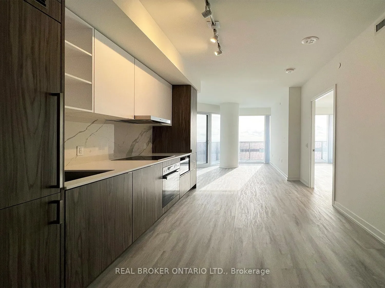 Photo 1 of Unit 7209, 55 Cooper Street, Toronto, Waterfront Communities — HOMEH