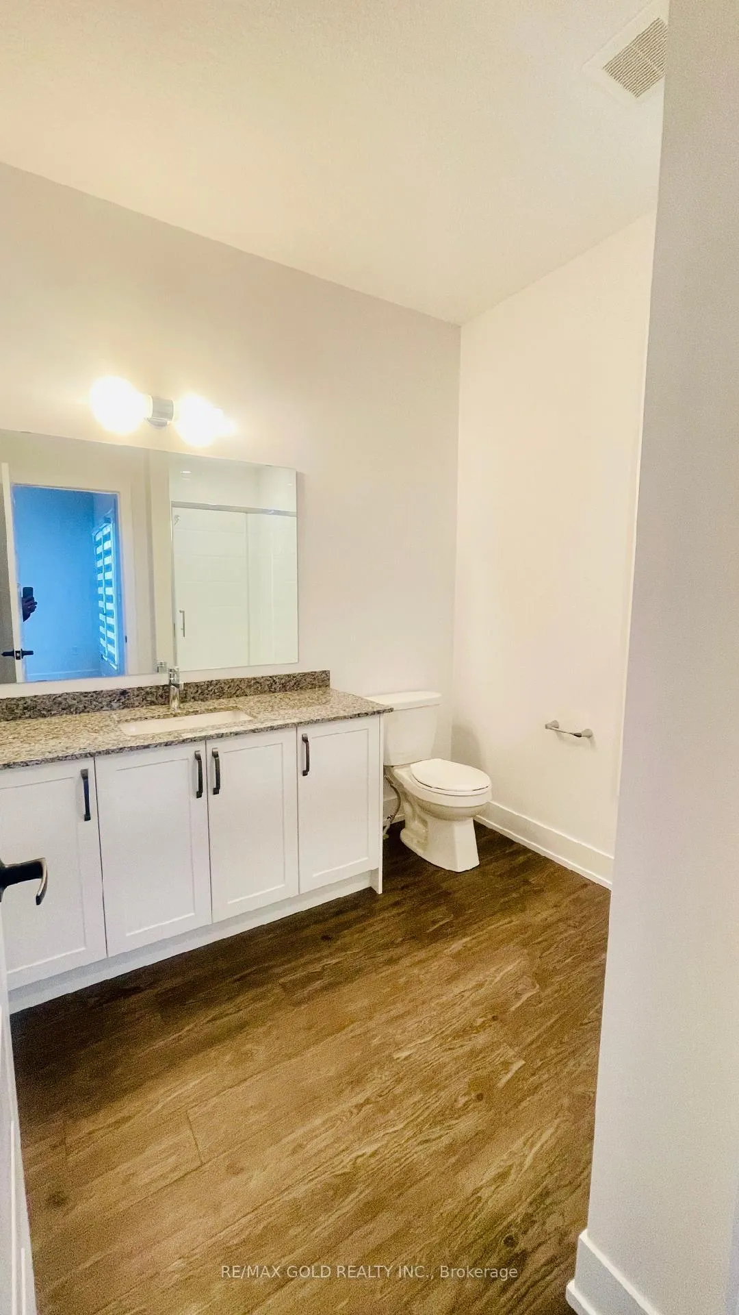 Photo 9 of Unit 38, 99 Roger Street, Waterloo, Uptown Waterloo — HOMEH