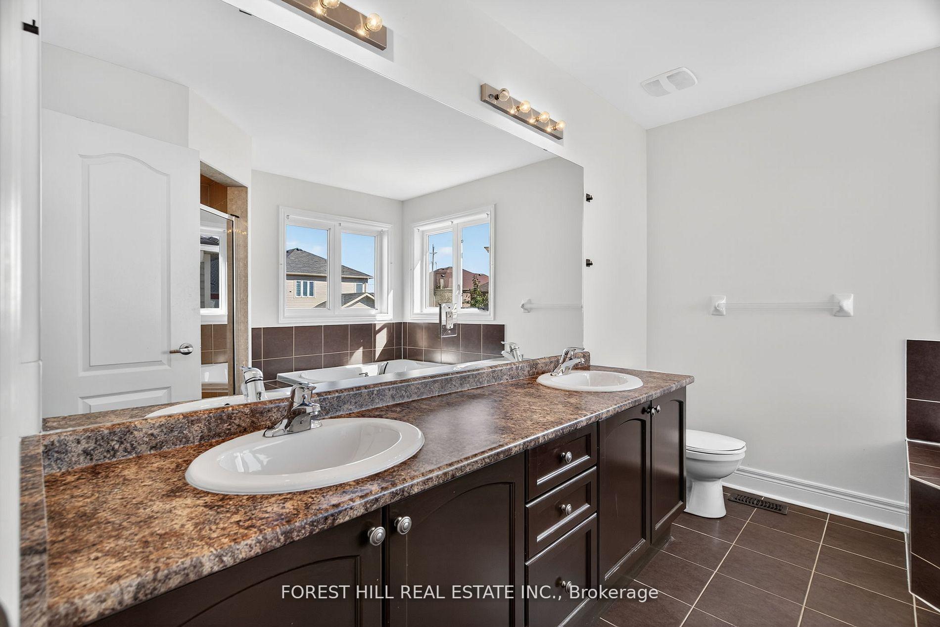 Photo 20 of 14 Dewell Crescent, Clarington, Courtice — HOMEH