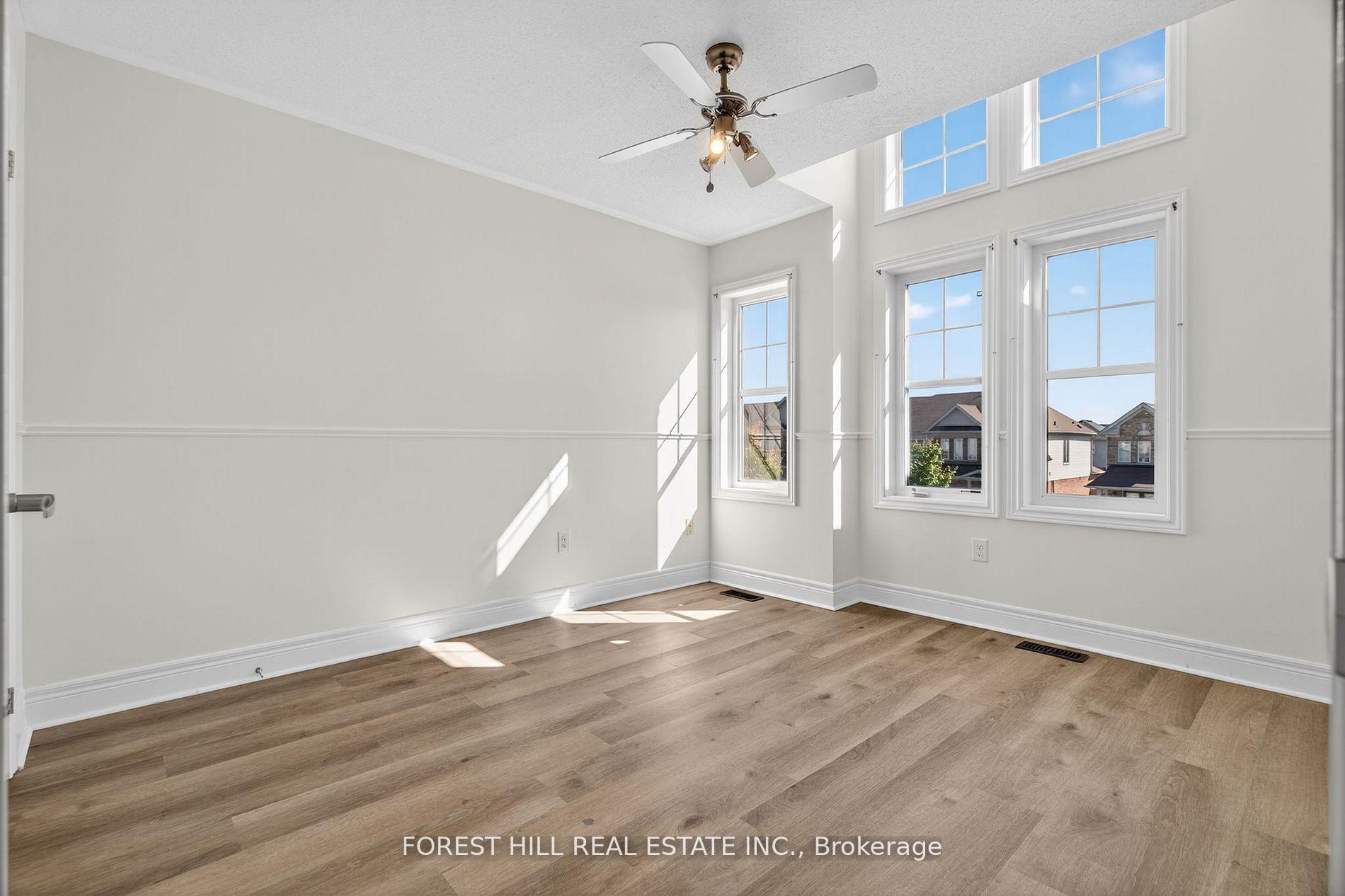 Photo 26 of 14 Dewell Crescent, Clarington, Courtice — HOMEH