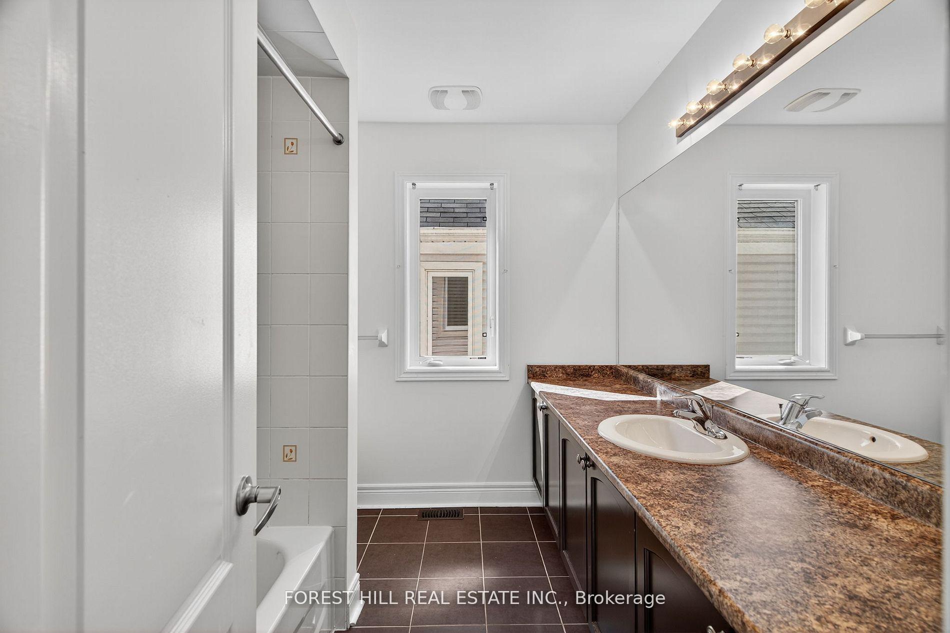 Photo 29 of 14 Dewell Crescent, Clarington, Courtice — HOMEH