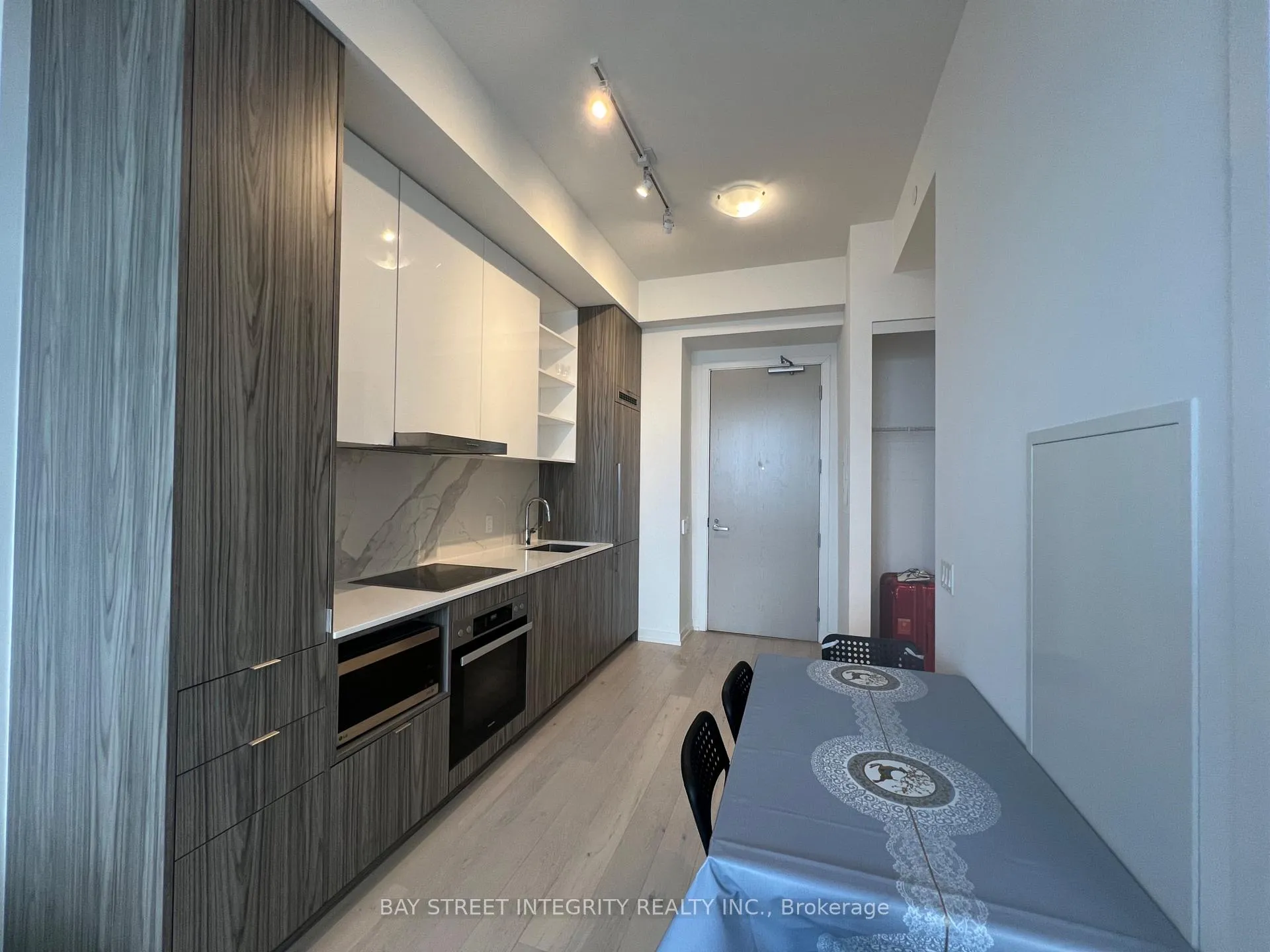 Photo 2 of Unit PH206, 55 Cooper Street, Toronto, Waterfront Communities — HOMEH