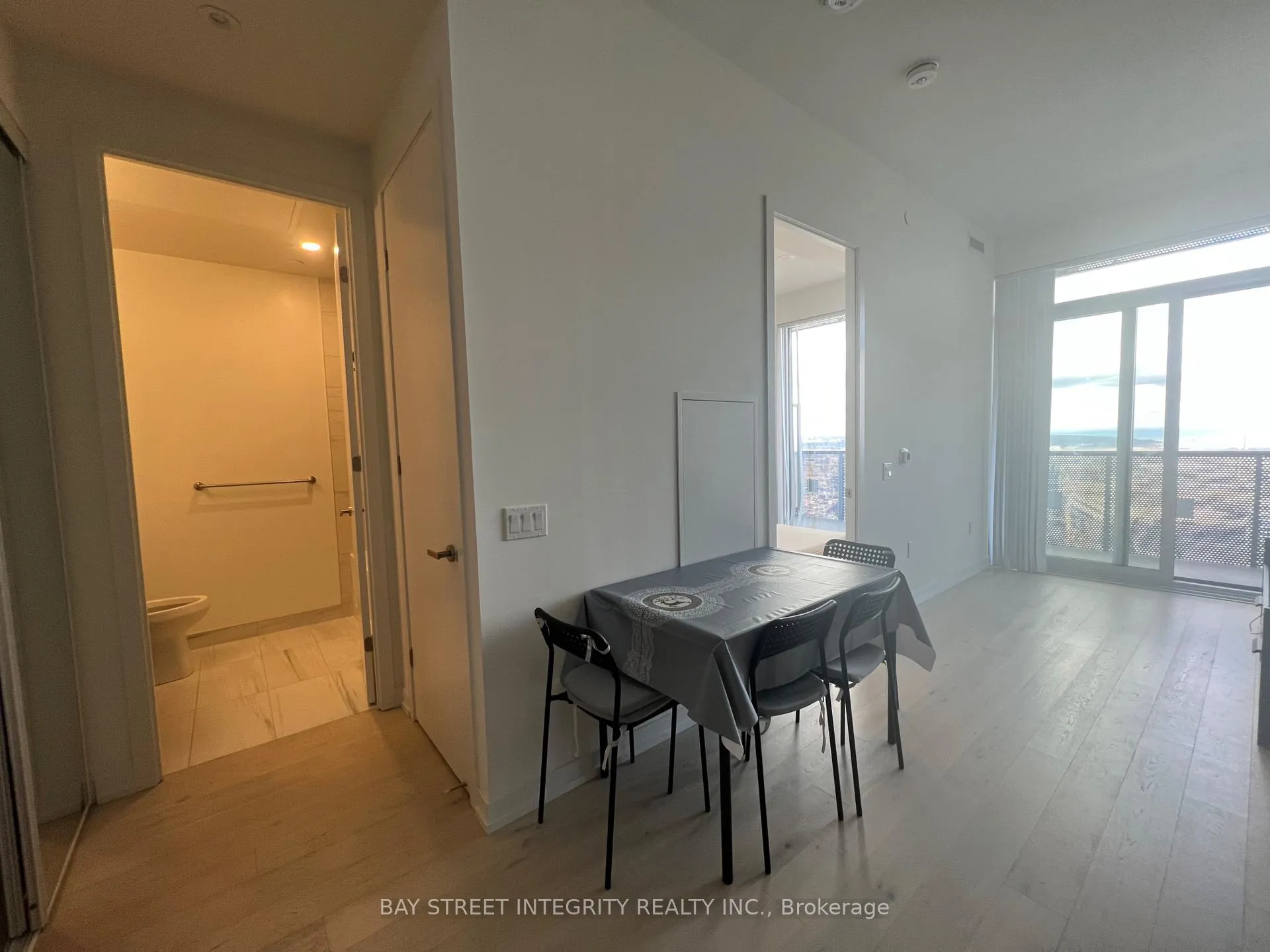 Photo 9 of Unit PH206, 55 Cooper Street, Toronto, Waterfront Communities — HOMEH