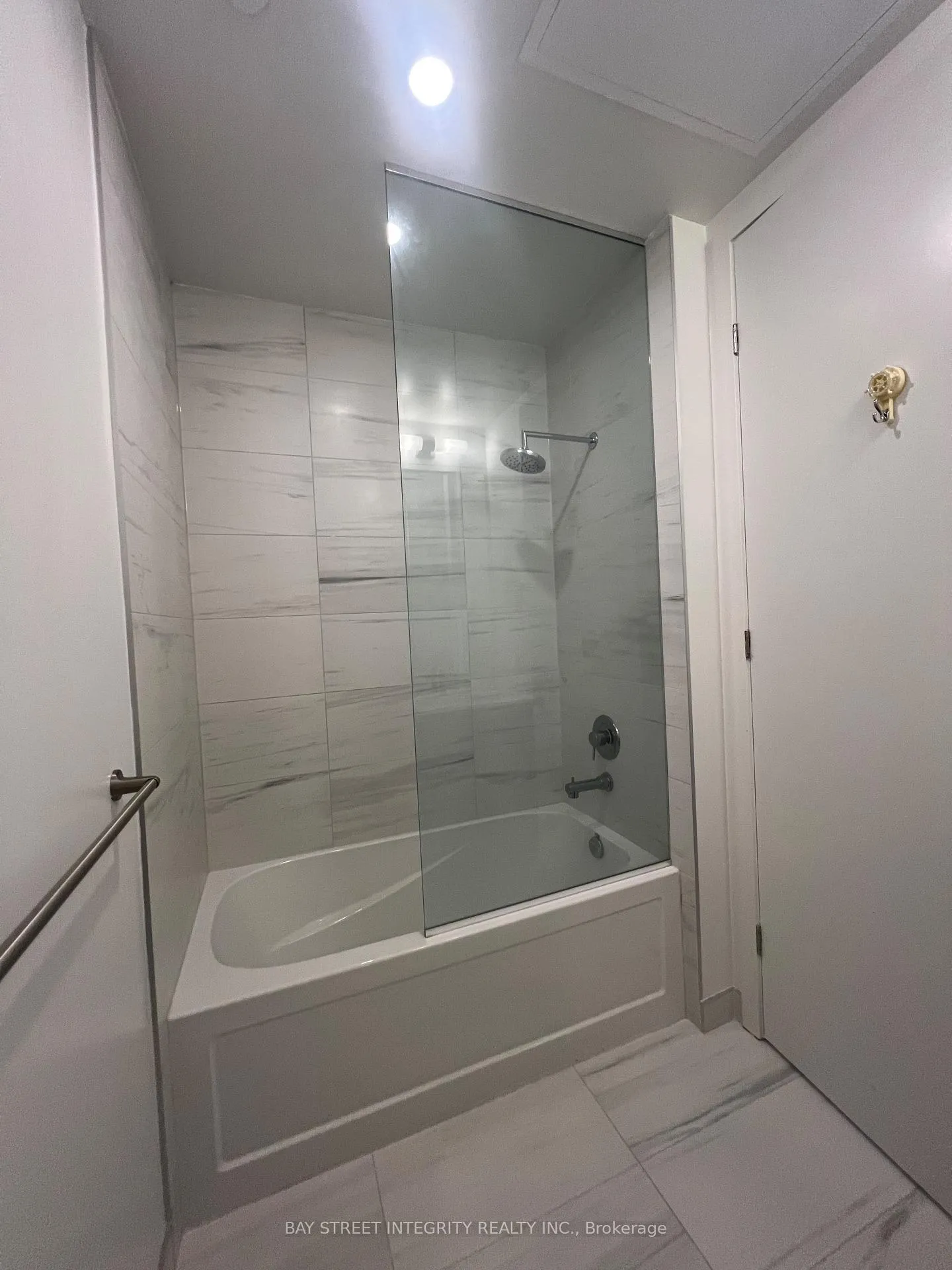 Photo 11 of Unit PH206, 55 Cooper Street, Toronto, Waterfront Communities — HOMEH