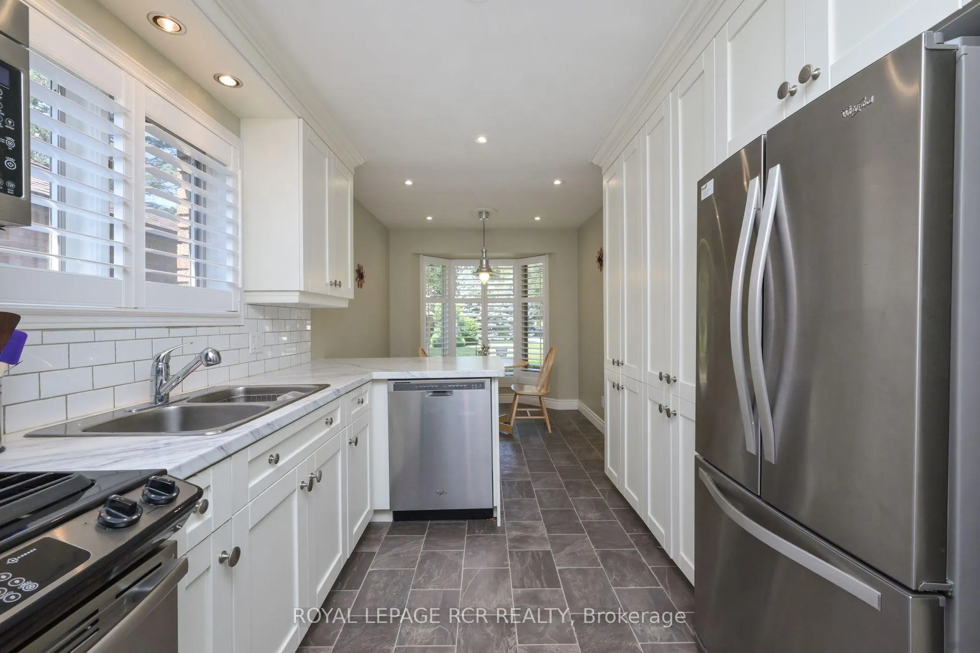 Photo 5 of 1 Riverview Road, New Tecumseth, Alliston — HOMEH
