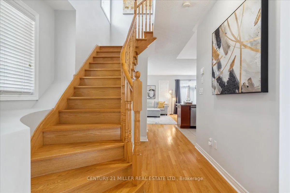 Photo 7 of Unit 52, 27 Cedar Lake Crescent, Brampton, Bram West — HOMEH