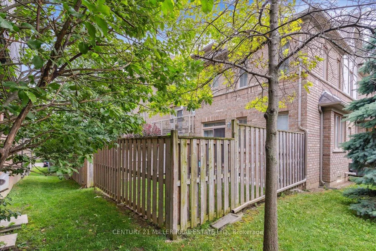 Photo 36 of Unit 52, 27 Cedar Lake Crescent, Brampton, Bram West — HOMEH