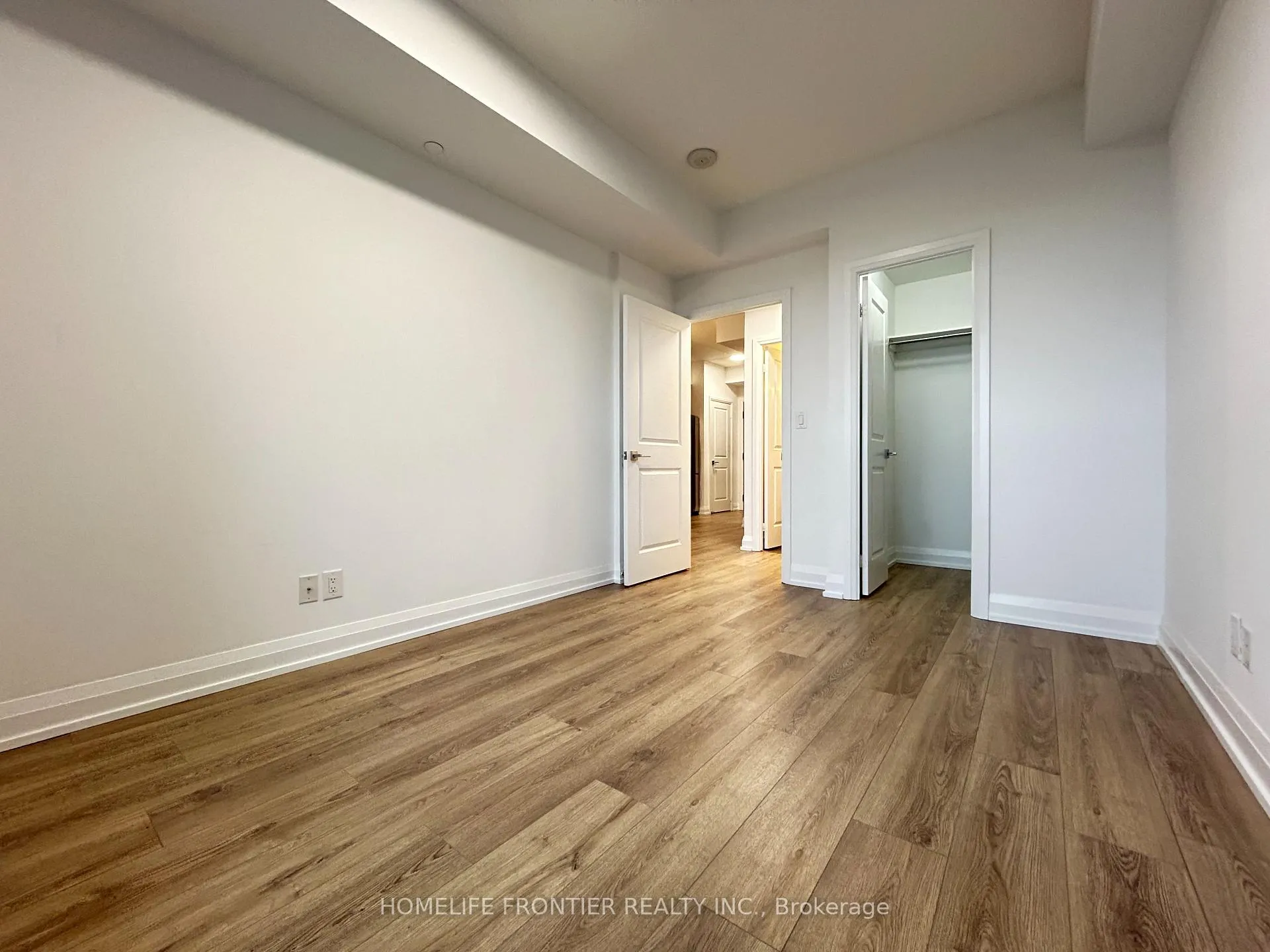 Photo 15 of Unit 803, 7171 Yonge Street, Markham, Grandview — HOMEH