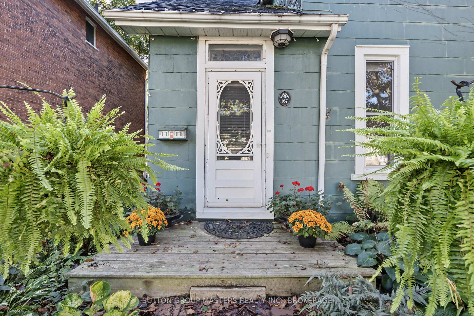 Photo 3 of 167 Brock Street E, Gananoque — HOMEH
