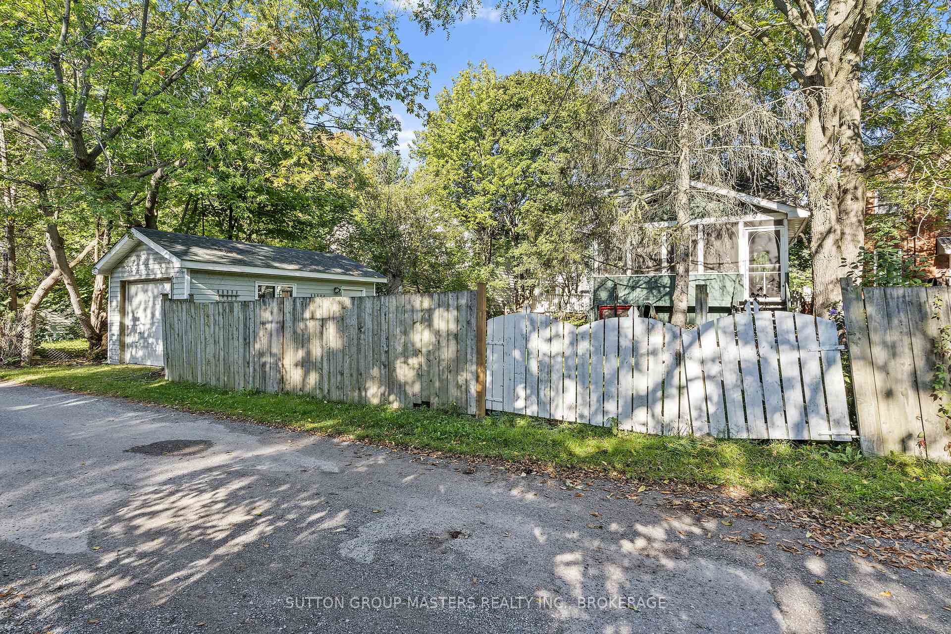 Photo 35 of 167 Brock Street E, Gananoque — HOMEH