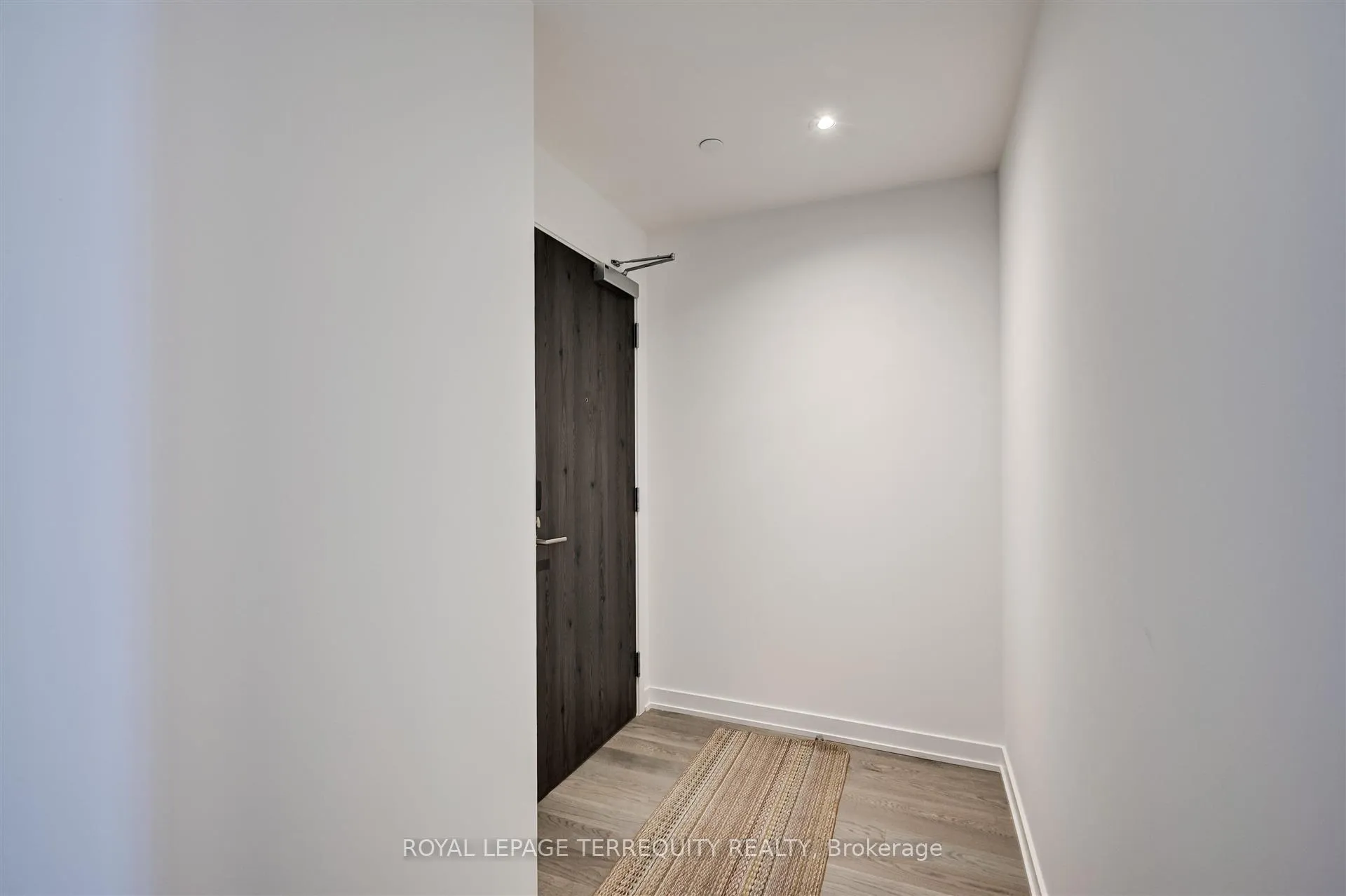 Photo 2 of Unit 2311, 25 Richmond Street E, Toronto, Church-Yonge Corridor — HOMEH