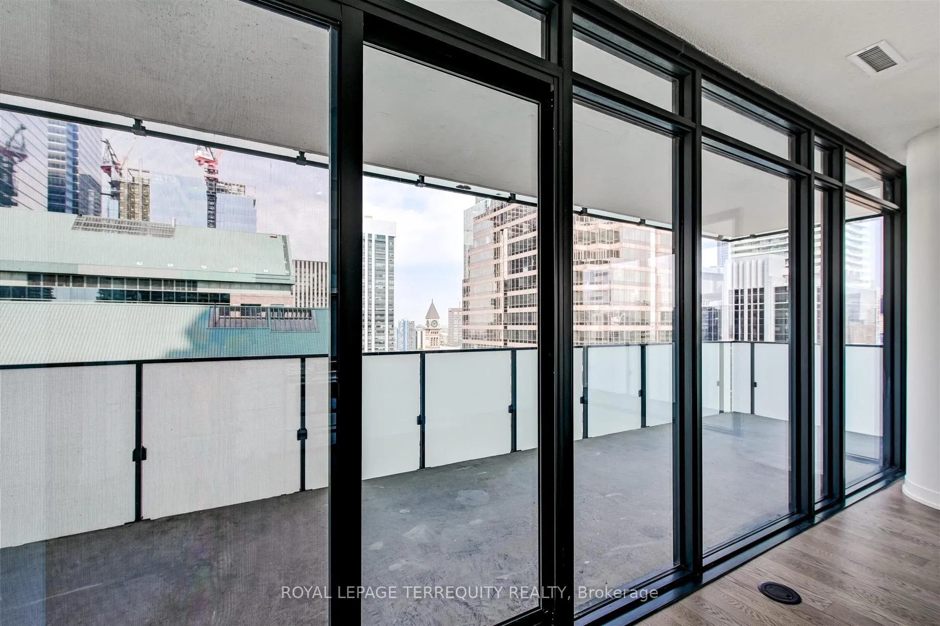 Photo 13 of Unit 2311, 25 Richmond Street E, Toronto, Church-Yonge Corridor — HOMEH