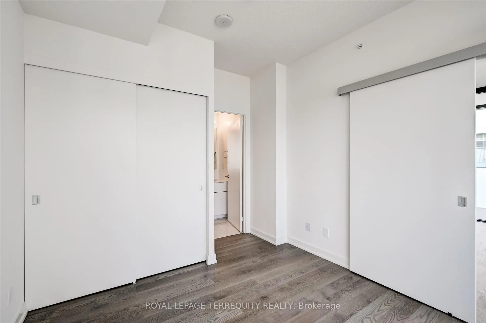 Photo 14 of Unit 2311, 25 Richmond Street E, Toronto, Church-Yonge Corridor — HOMEH