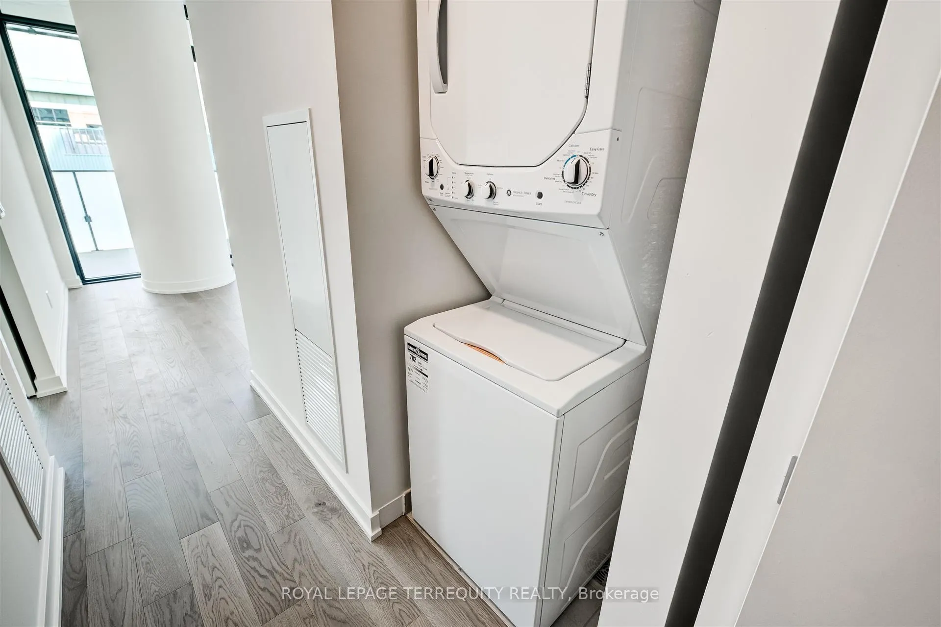 Photo 21 of Unit 2311, 25 Richmond Street E, Toronto, Church-Yonge Corridor — HOMEH