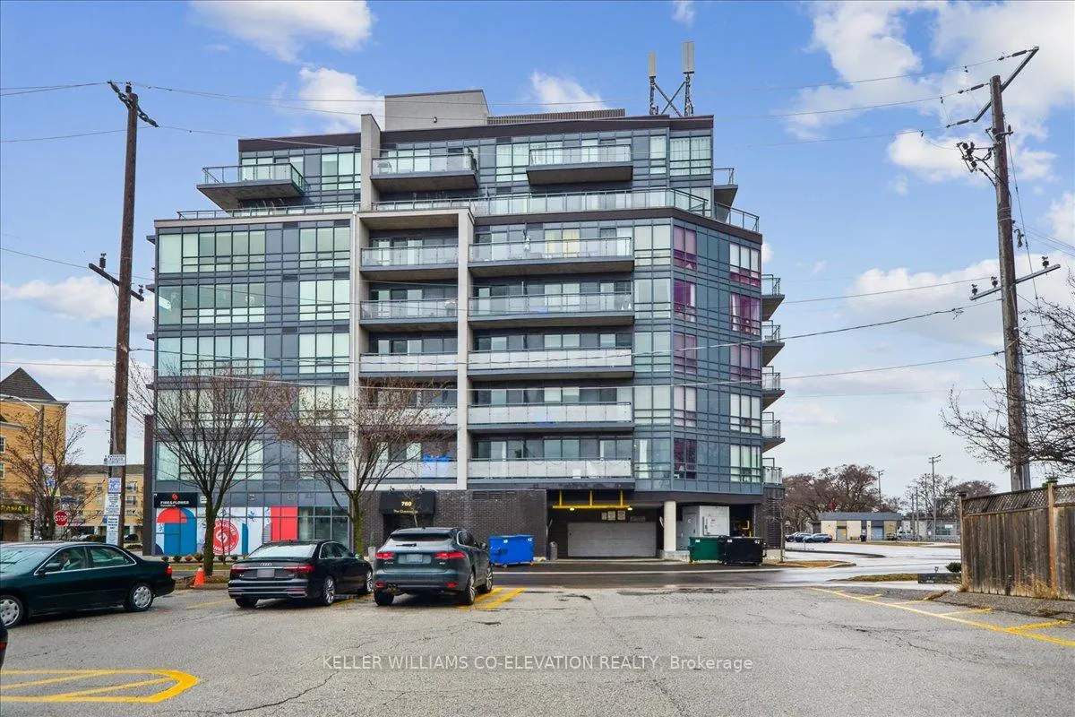 Photo 2 of Unit 406, 760 The Queensway, Etobicoke, Stonegate-Queensway — HOMEH