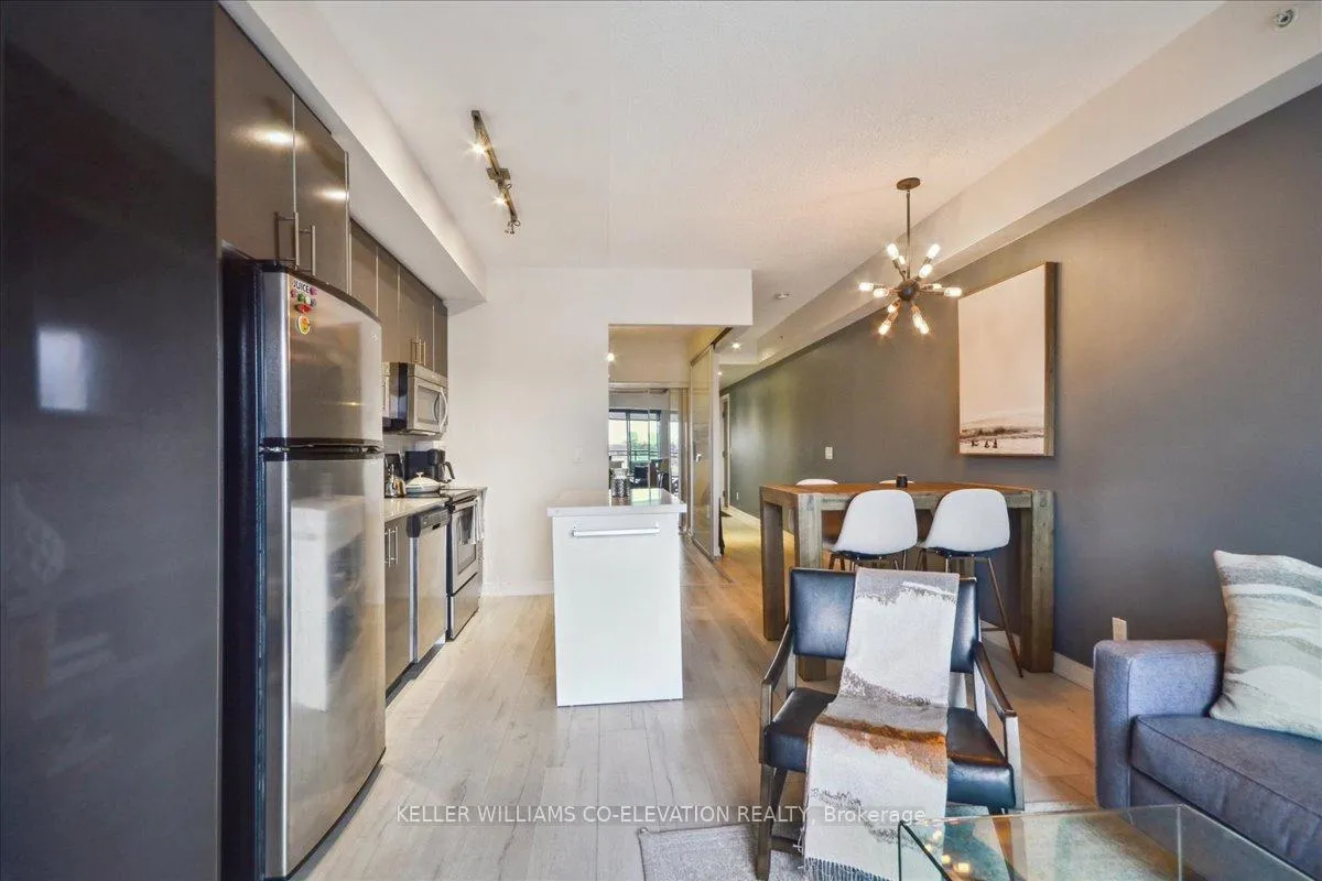 Photo 14 of Unit 406, 760 The Queensway, Etobicoke, Stonegate-Queensway — HOMEH