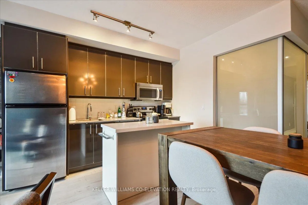 Photo 18 of Unit 406, 760 The Queensway, Etobicoke, Stonegate-Queensway — HOMEH