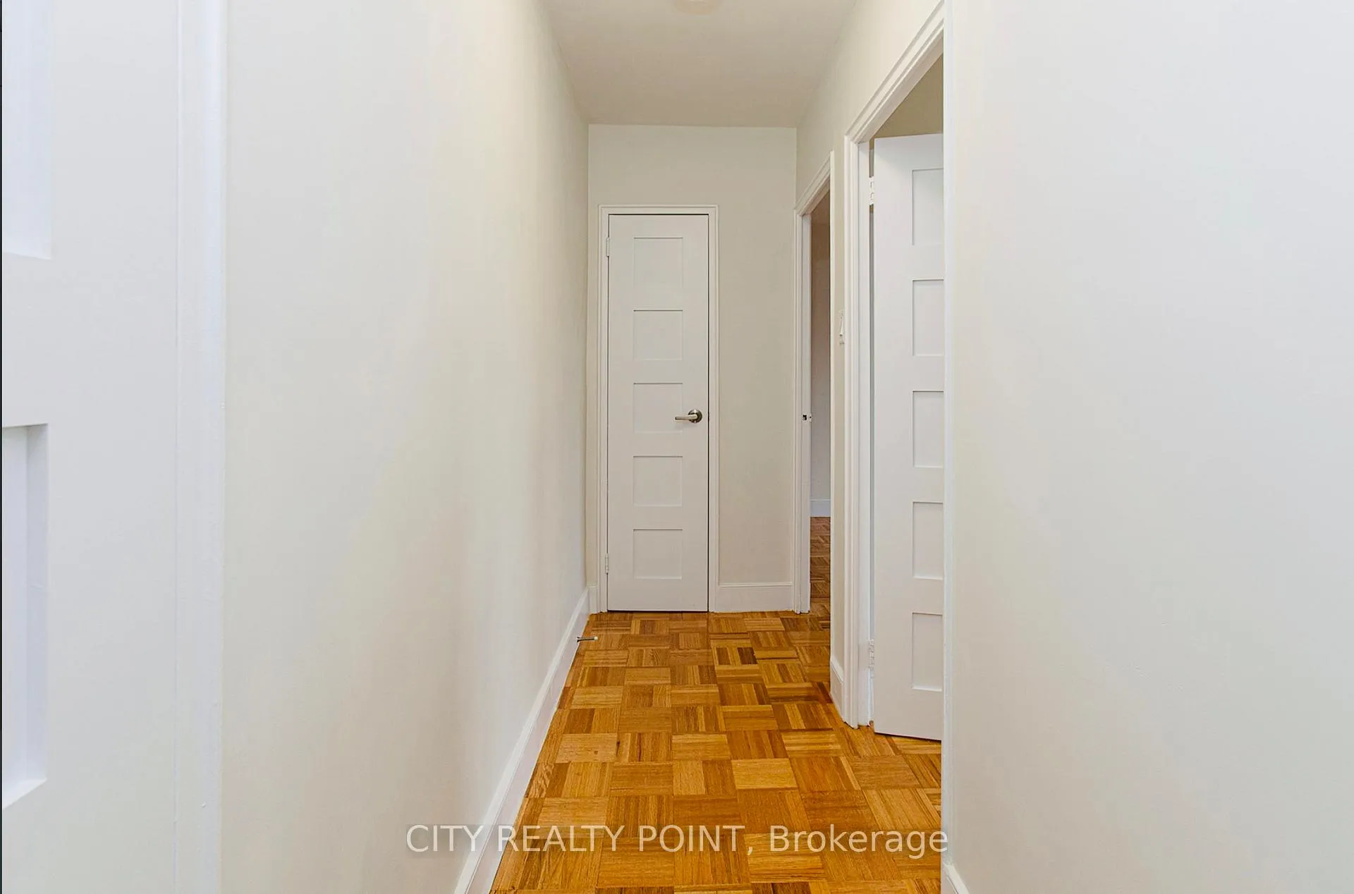 Photo 7 of Unit 405, 2 Grandstand Place, Toronto, Thorncliffe Park — HOMEH