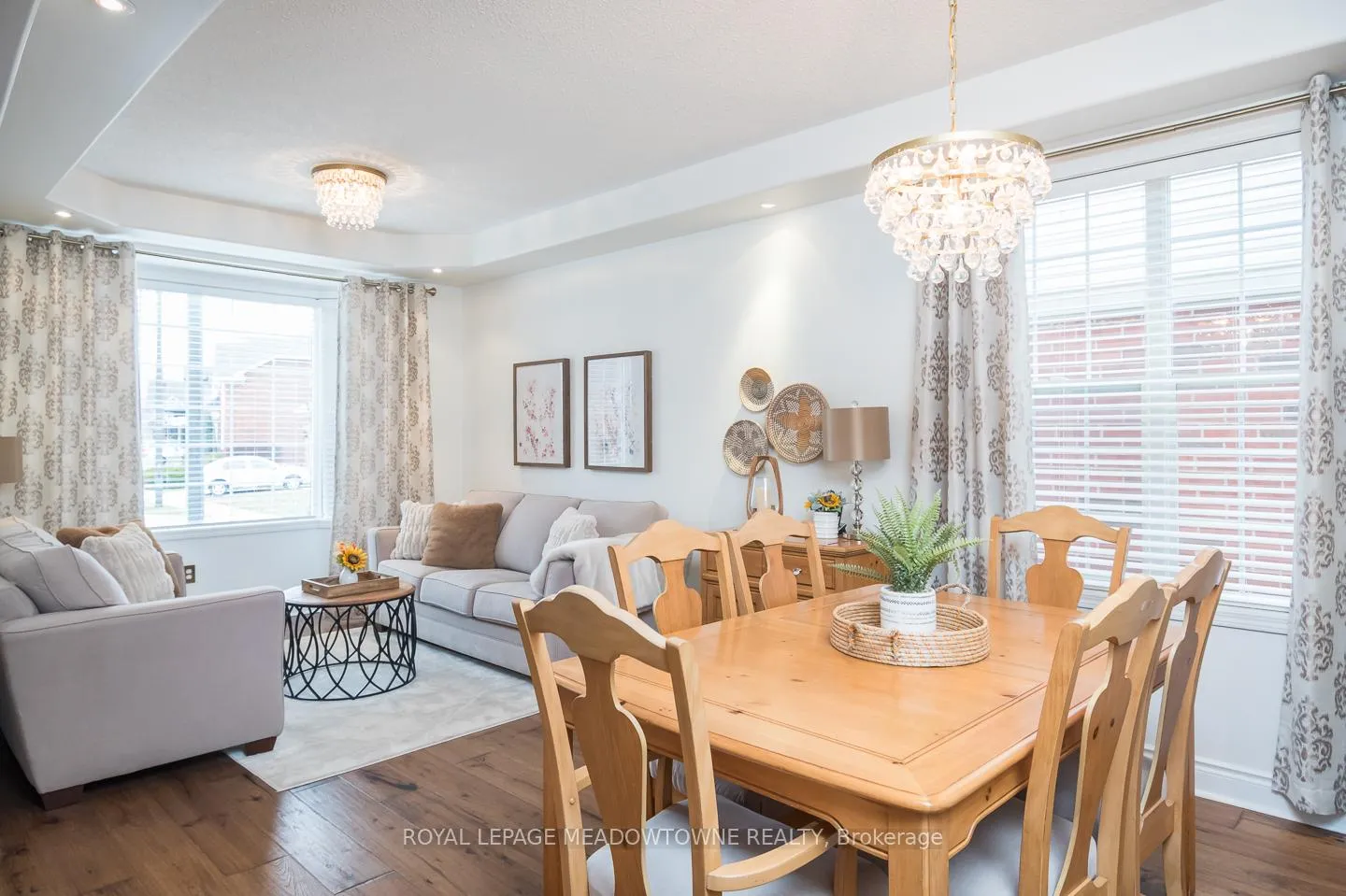 Photo 9 of 946 Lancaster Boulevard, Milton, Beaty — HOMEH