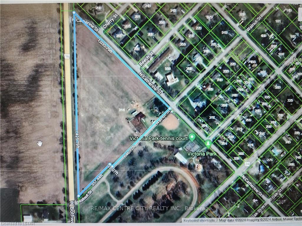 Photo 1 of 314 Walnut Street W, Chatham-Kent, Rural Chatham — HOMEH