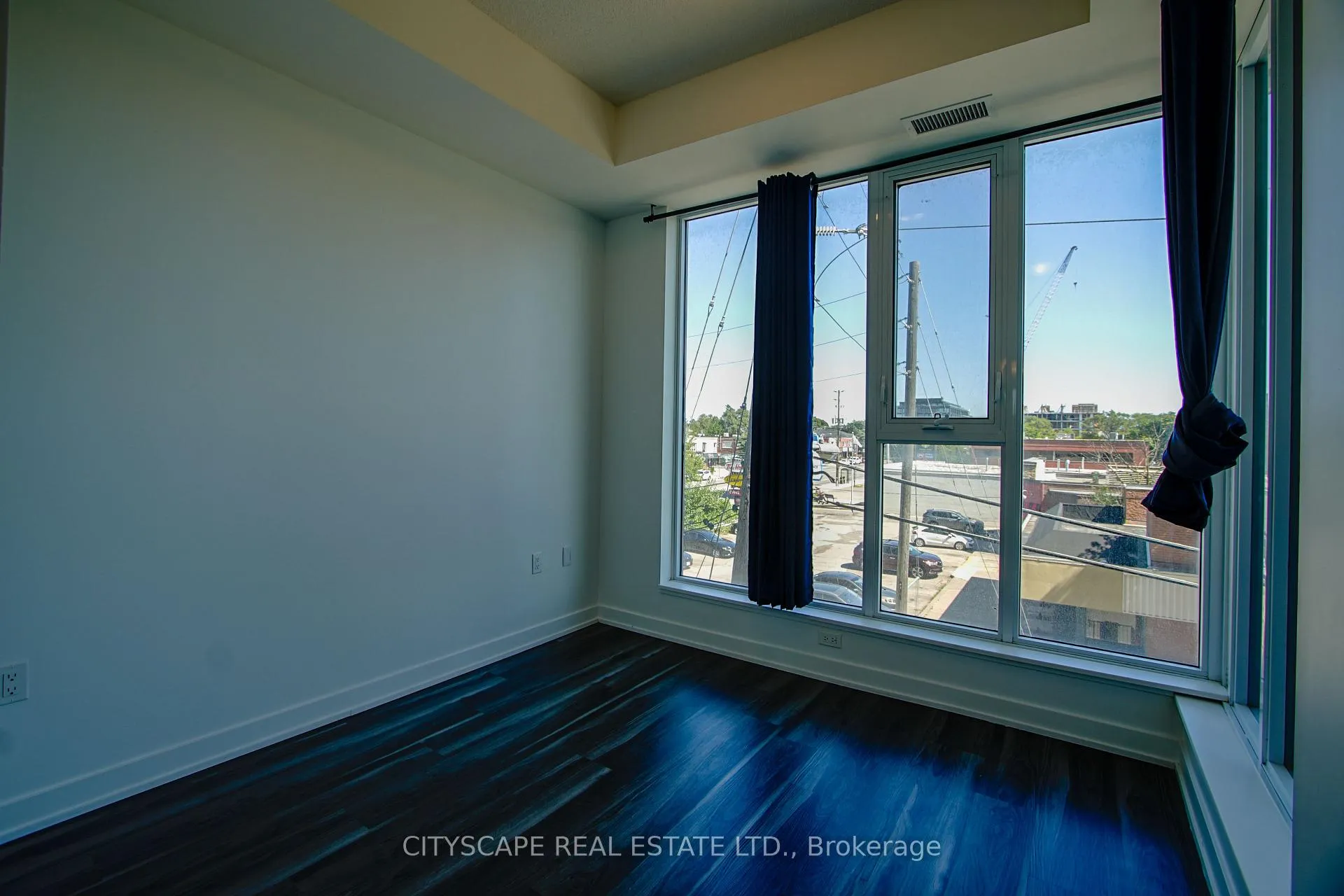 Photo 8 of Unit 221, 859 The Queensway, Etobicoke, Stonegate-Queensway — HOMEH