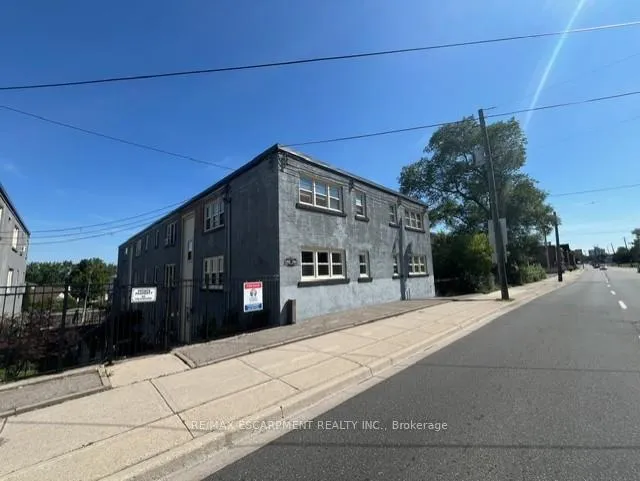 Front of Unit 15, 1759 King Street E