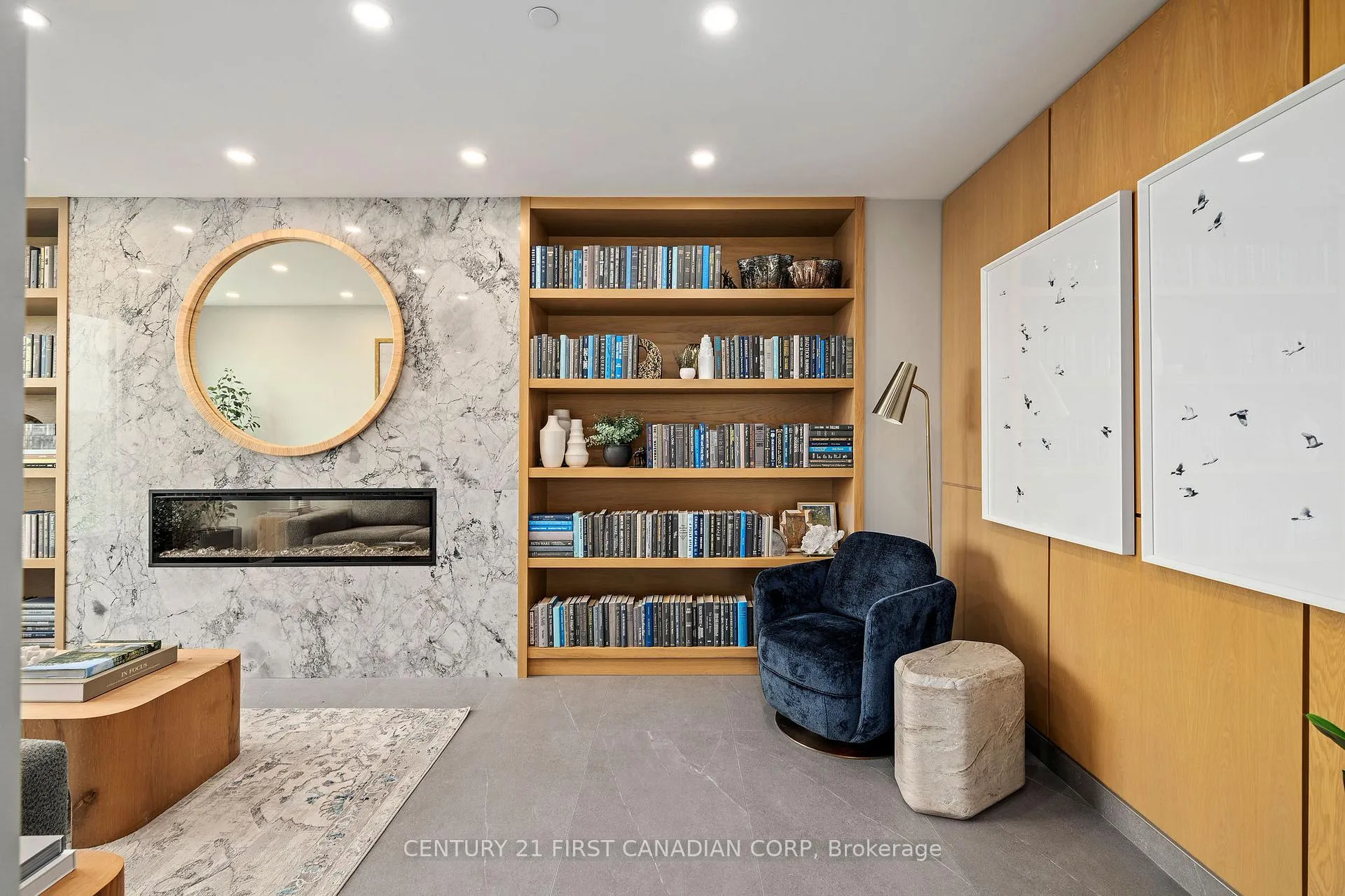 Photo 9 of Unit 901, 4286 King Street, Kitchener — HOMEH