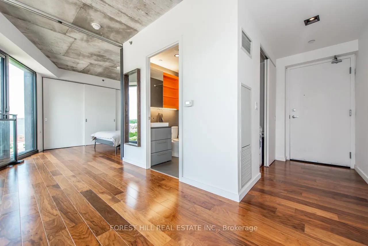 Photo 8 of Unit 903, 51 Trolley Crescent, Toronto, Moss Park — HOMEH