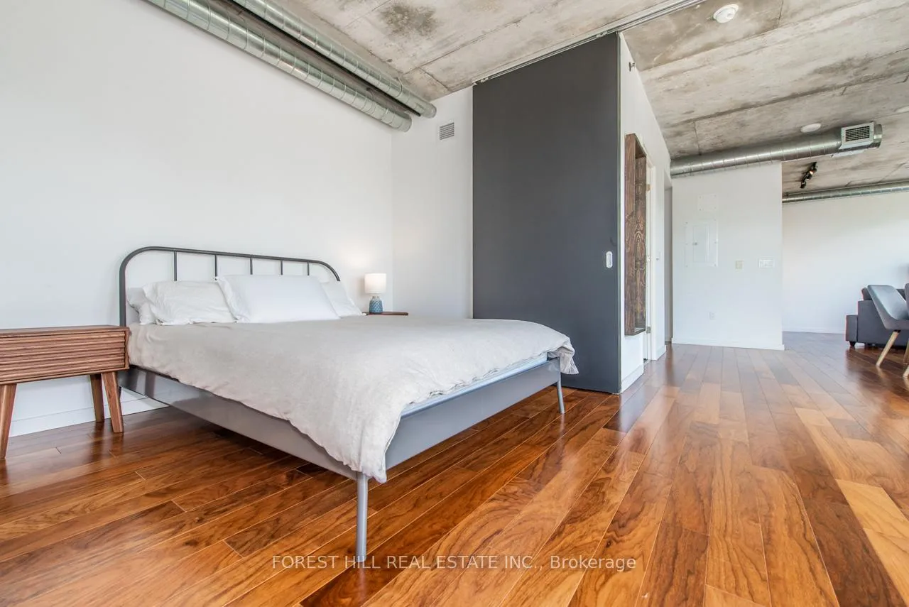 Photo 13 of Unit 903, 51 Trolley Crescent, Toronto, Moss Park — HOMEH