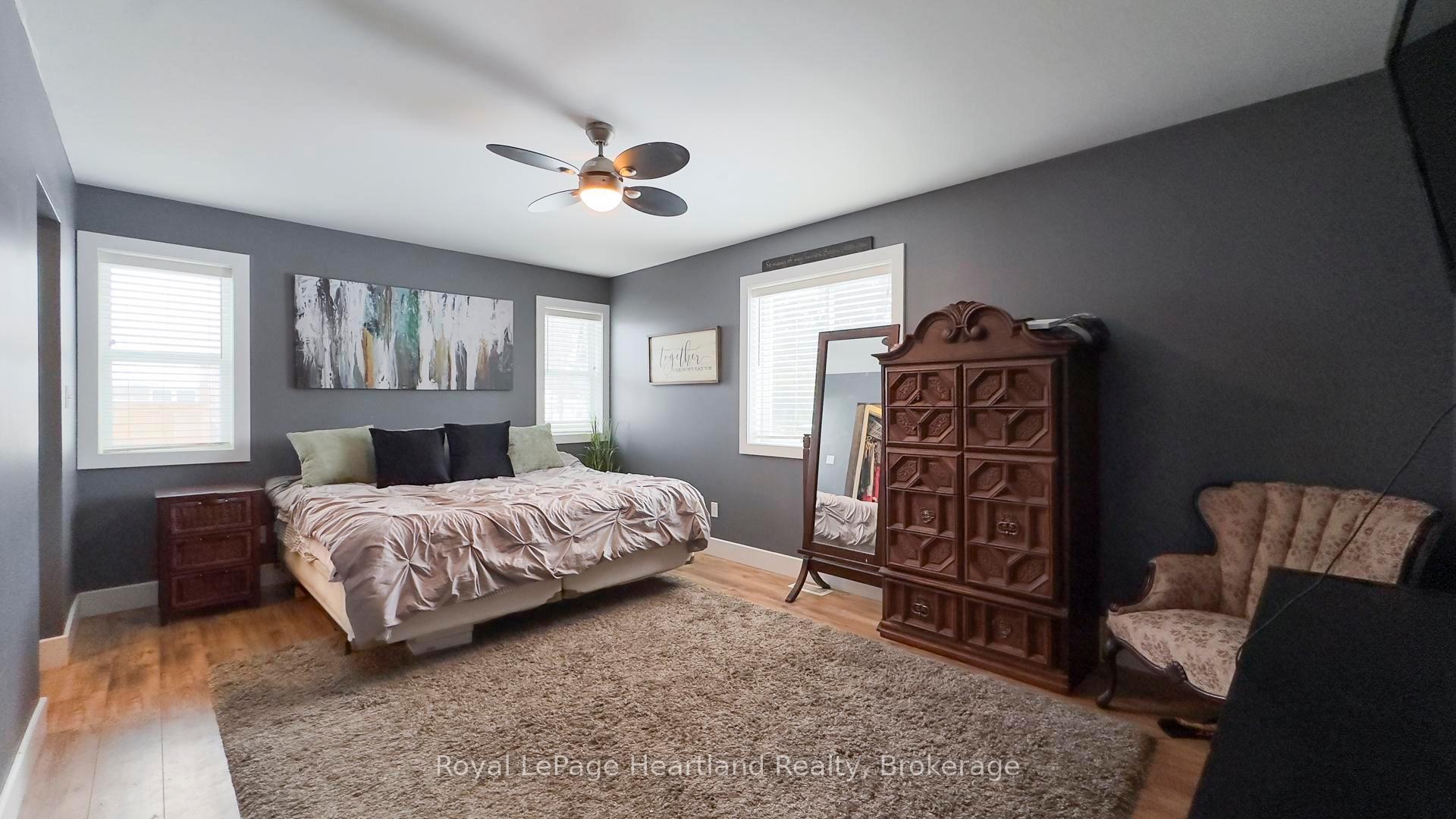 Photo 13 of 223 Bennett Street E, Goderich, Goderich (Town) — HOMEH
