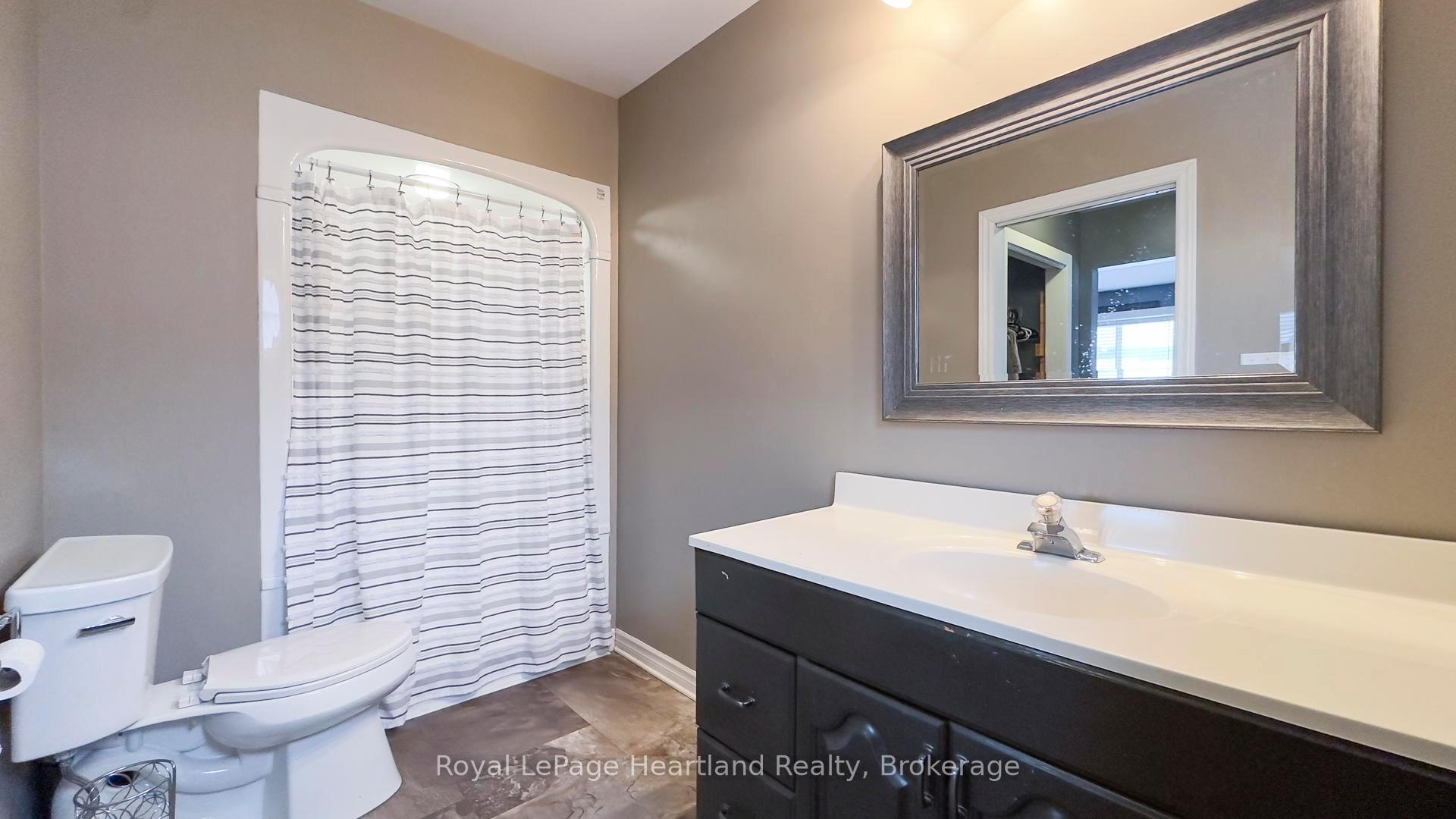 Photo 15 of 223 Bennett Street E, Goderich, Goderich (Town) — HOMEH