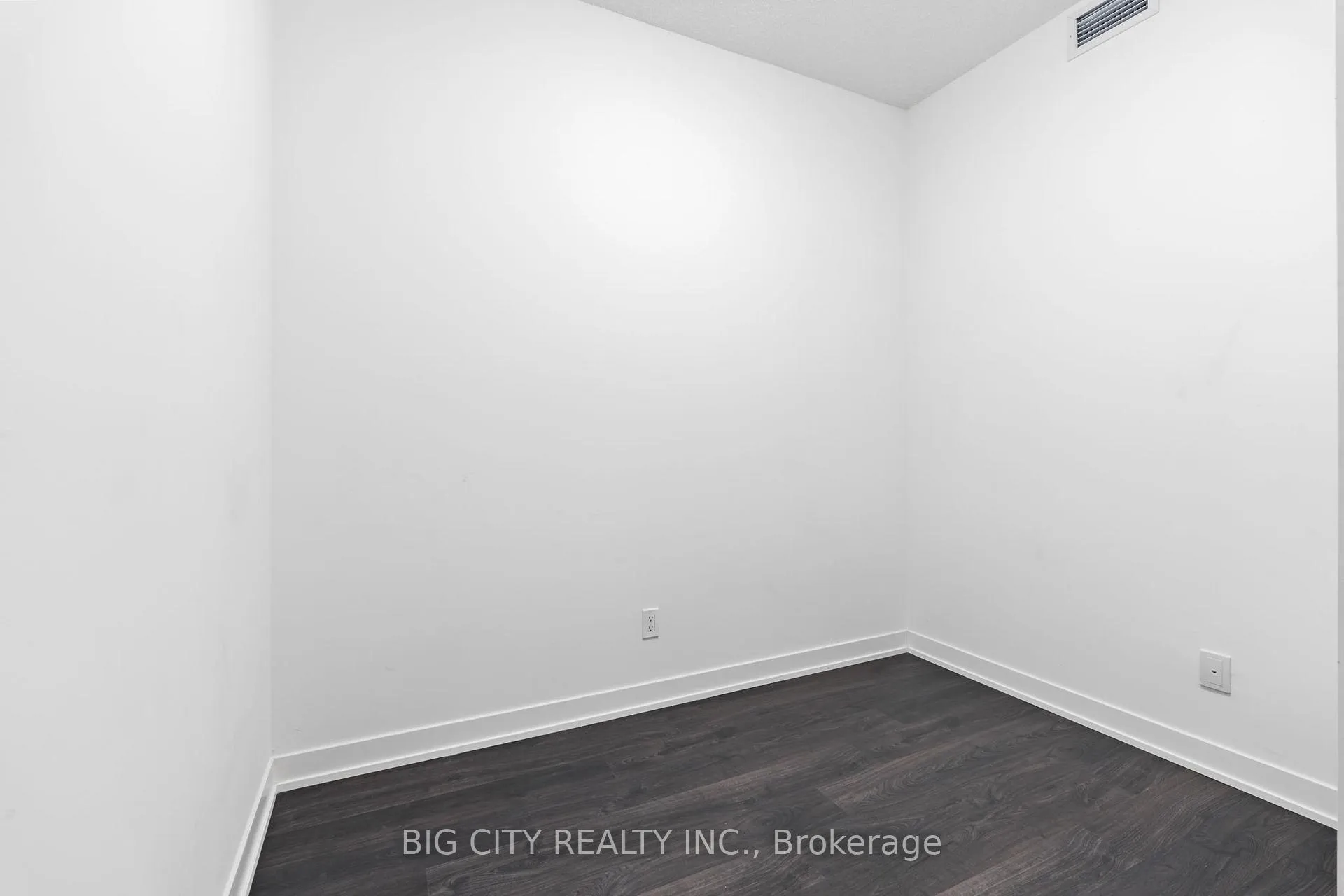 Photo 19 of Unit 605, 38 Simcoe Promenade, Markham, Unionville — HOMEH