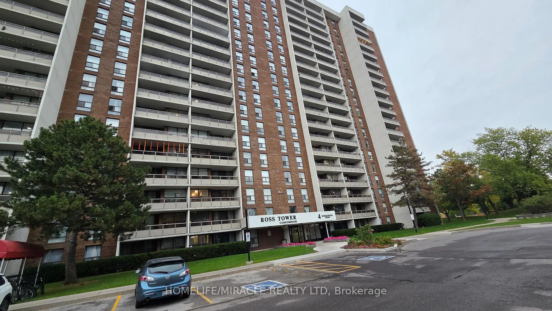 Photo 3 of Unit 105, 4 Kings Cross Road, Brampton, Queen Street Corridor — HOMEH