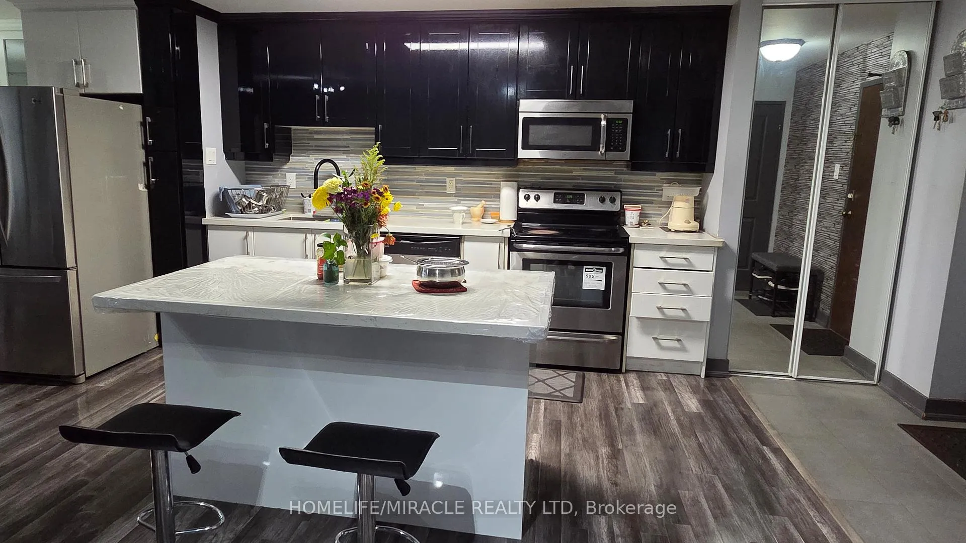 Photo 11 of Unit 105, 4 Kings Cross Road, Brampton, Queen Street Corridor — HOMEH