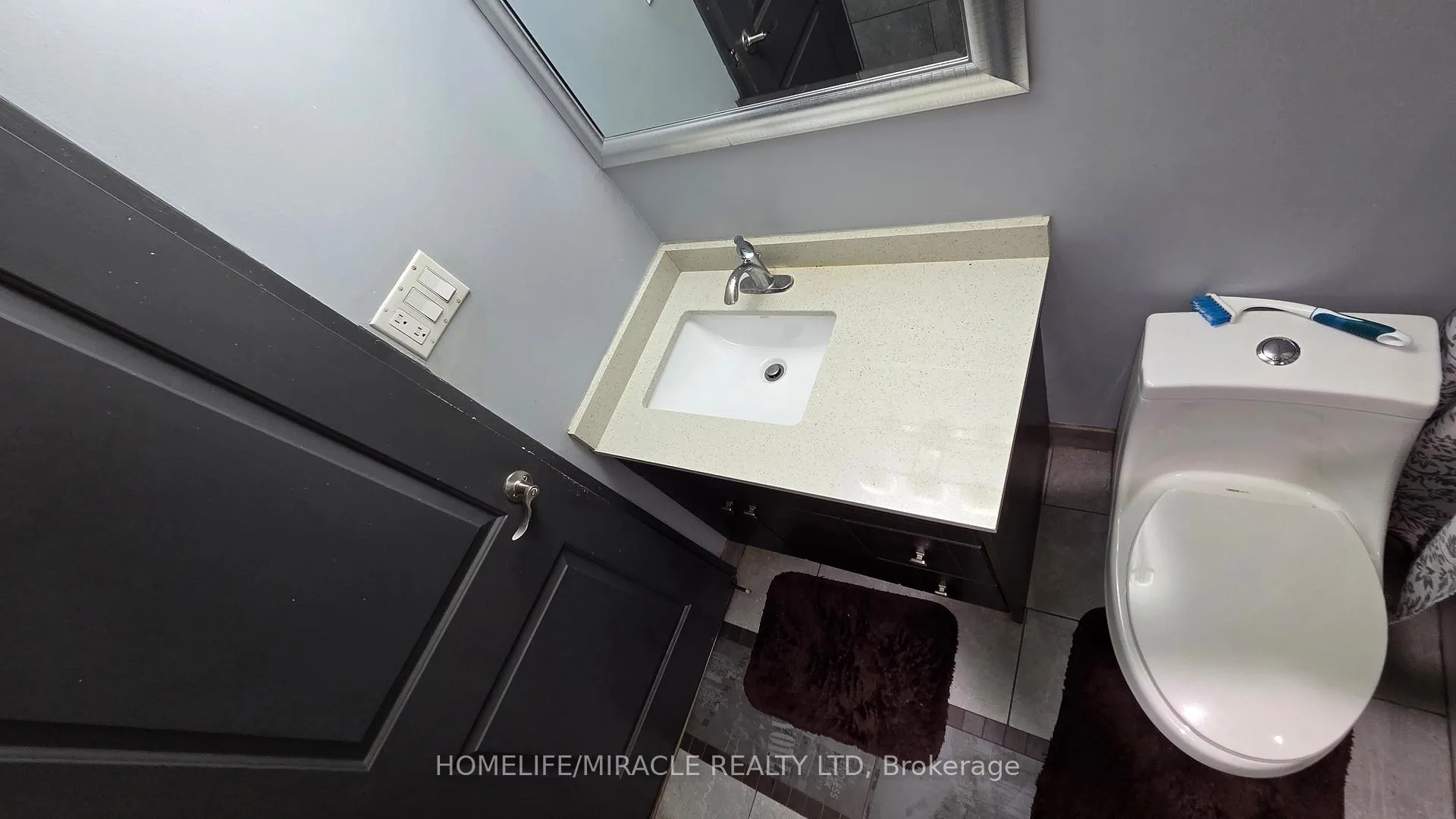 Photo 15 of Unit 105, 4 Kings Cross Road, Brampton, Queen Street Corridor — HOMEH