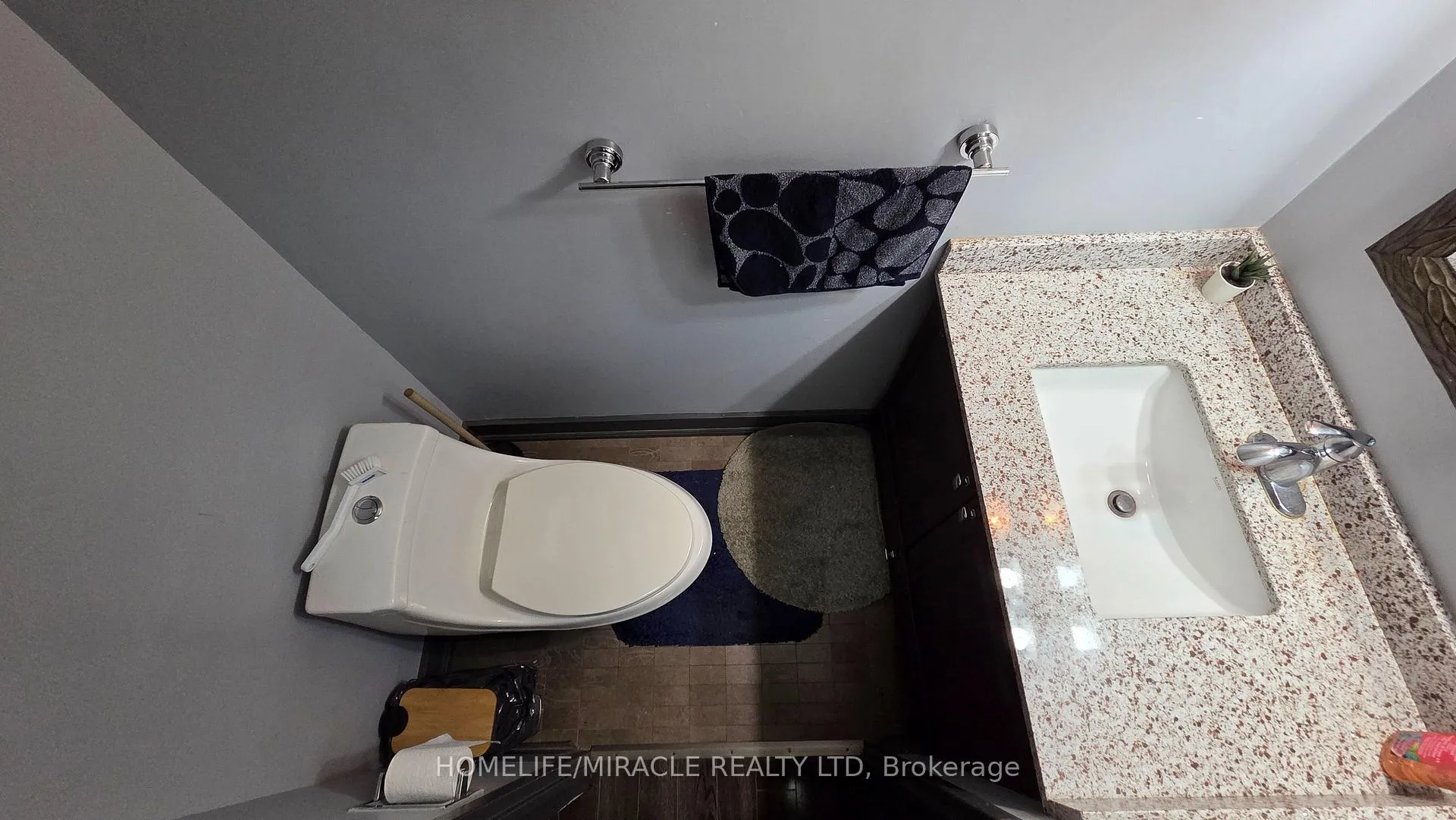 Photo 18 of Unit 105, 4 Kings Cross Road, Brampton, Queen Street Corridor — HOMEH