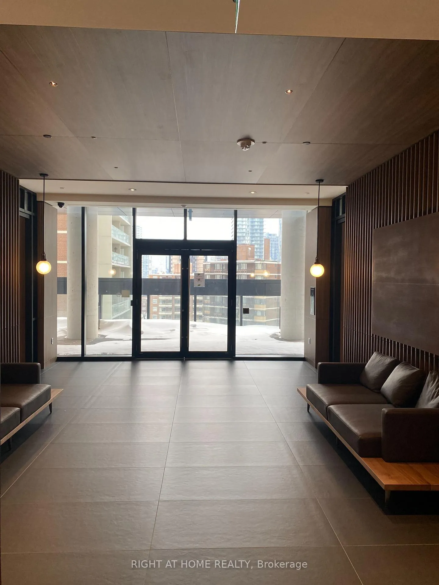Photo 5 of Unit 3804, 55 charles Street, Toronto, Church-Yonge Corridor — HOMEH