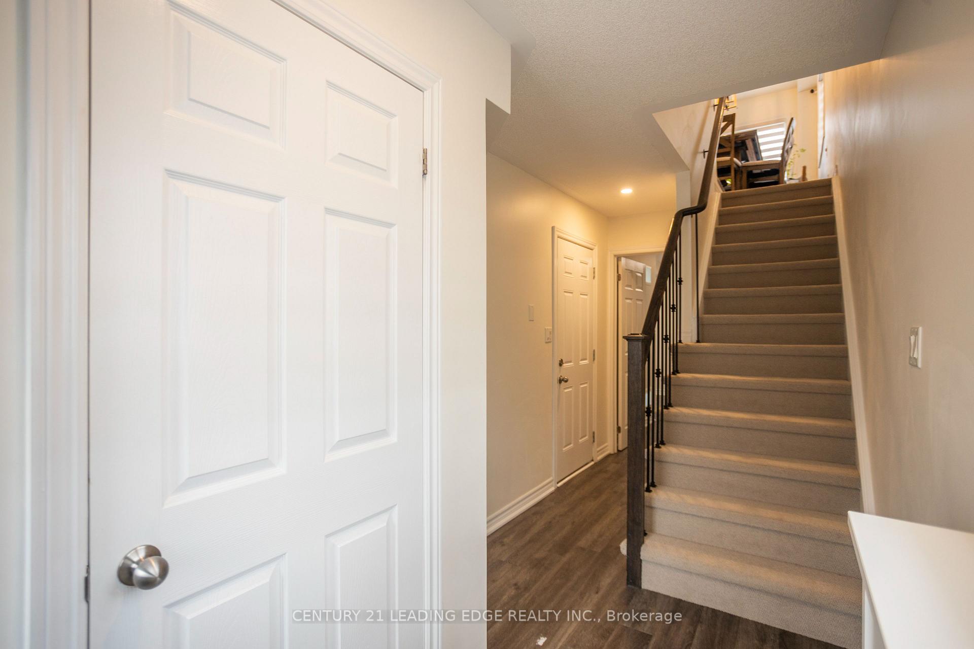 Photo 5 of 15 Ken Bromley Lane, Clarington, Bowmanville — HOMEH